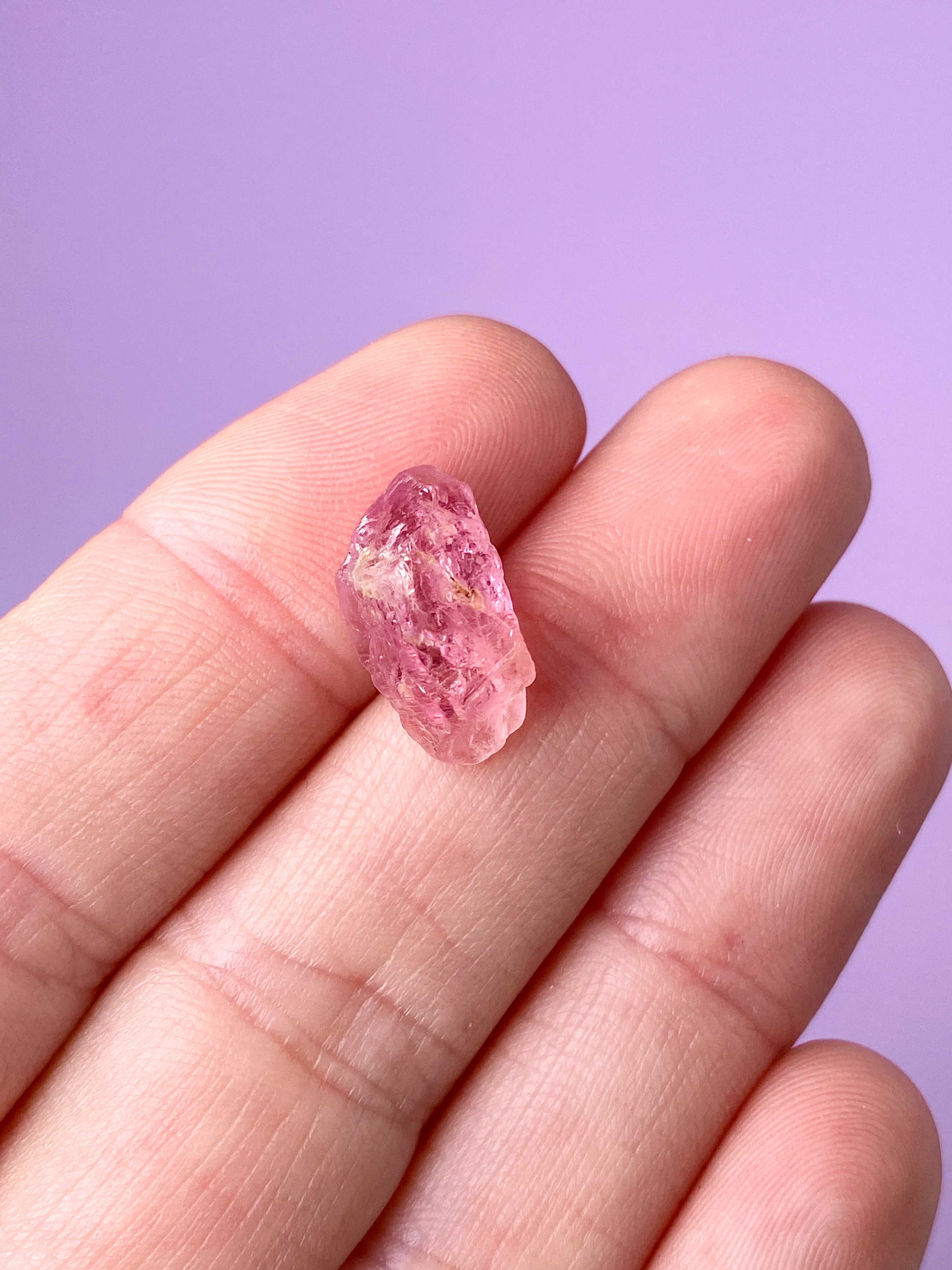 Pink Turmalin Rå (Nr. 16) Eksklusiv Kvalitet