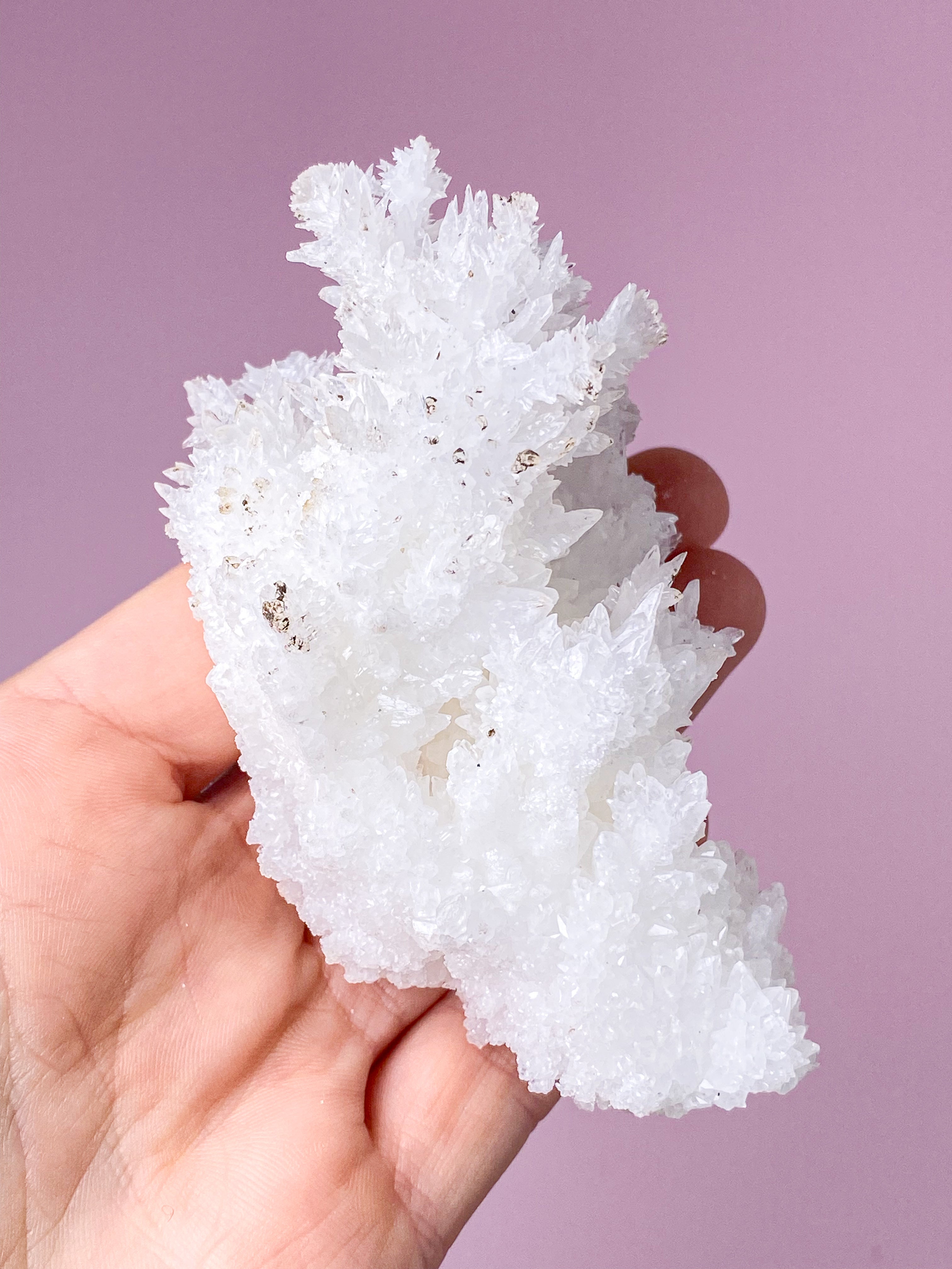 Hvid Aragonit Klynge (Nr. 12)