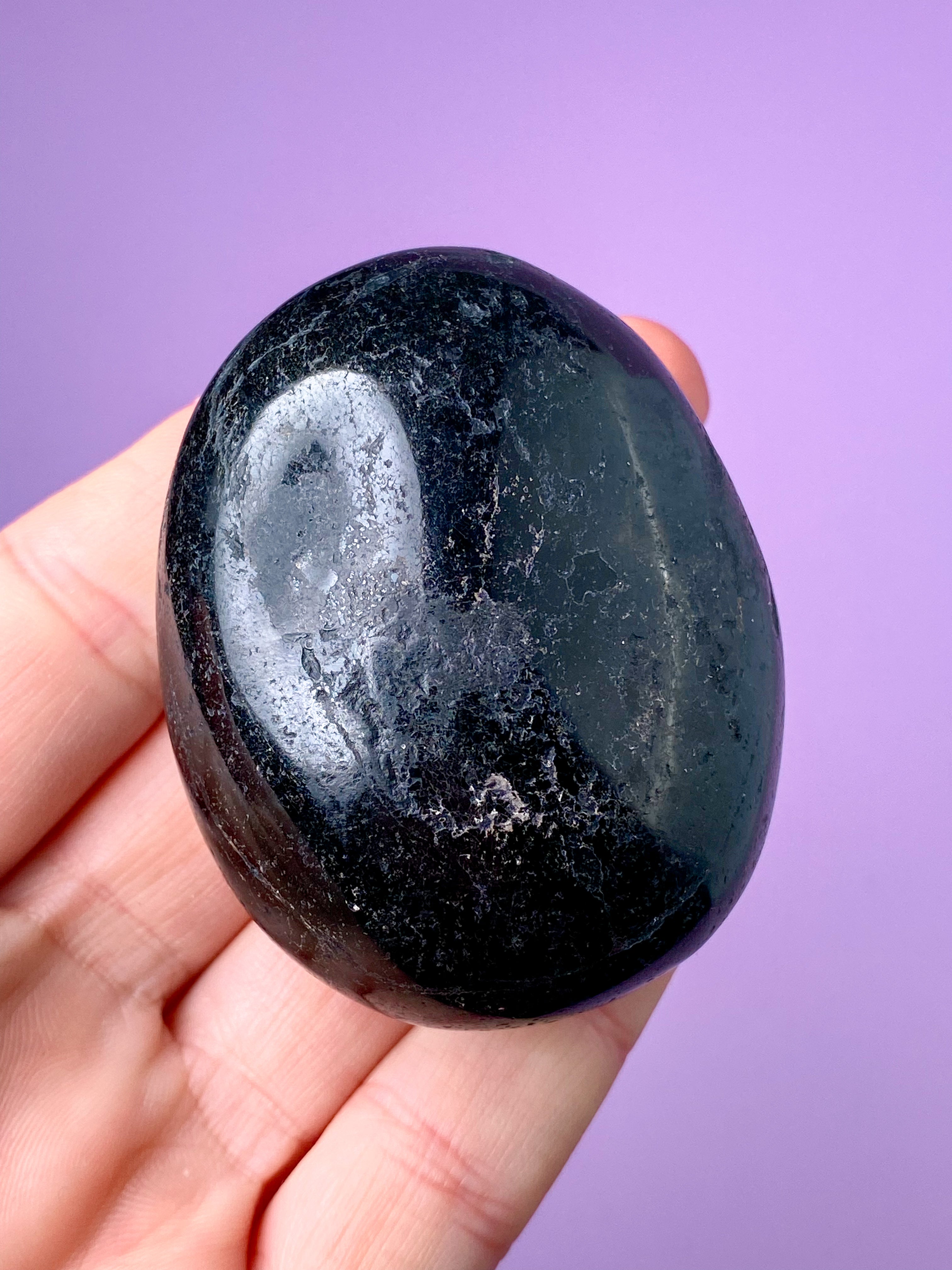 Sort Turmalin Palmstone (Nr. 8)