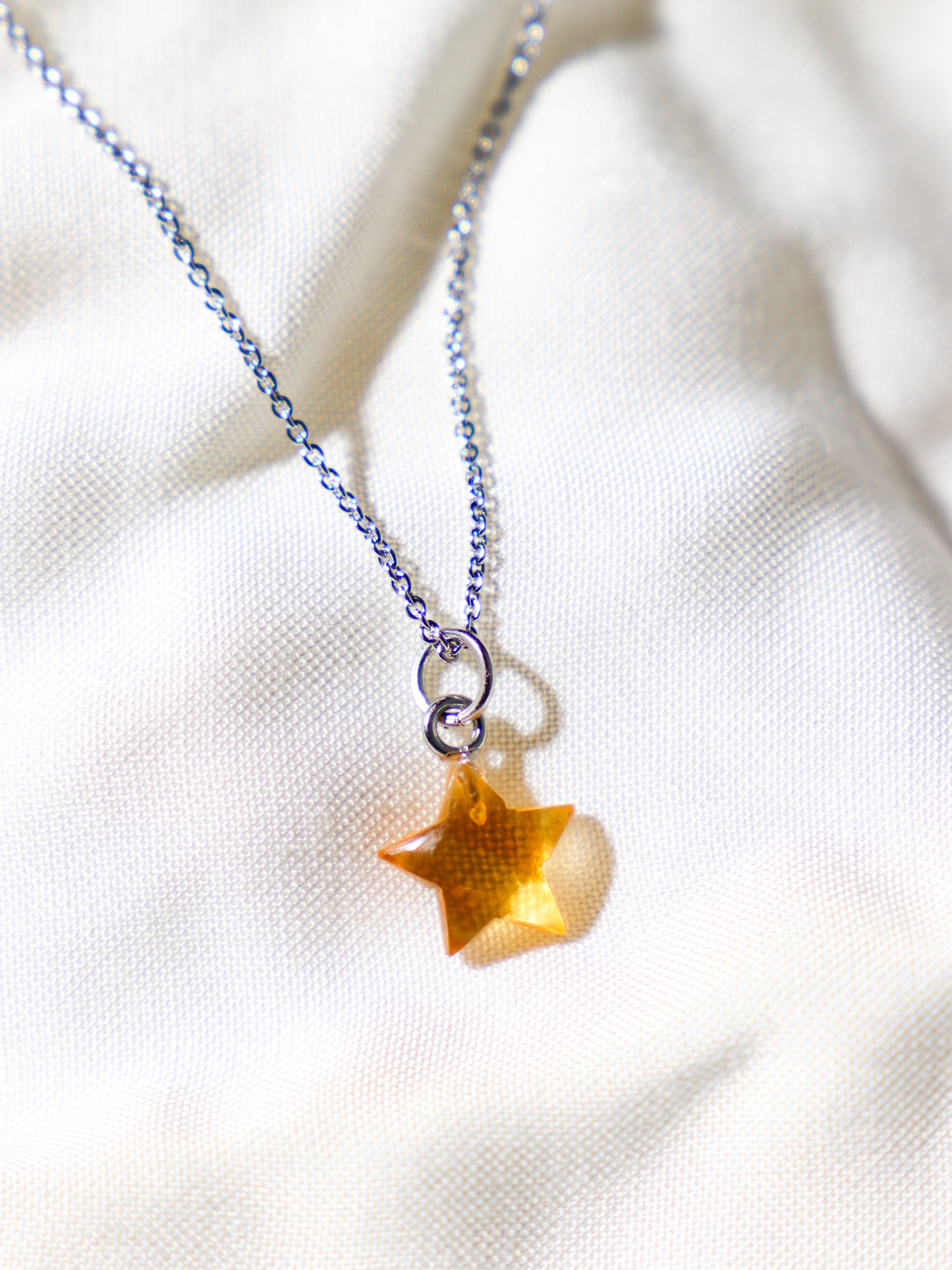 Citrin MINI Stjerne Halskæde