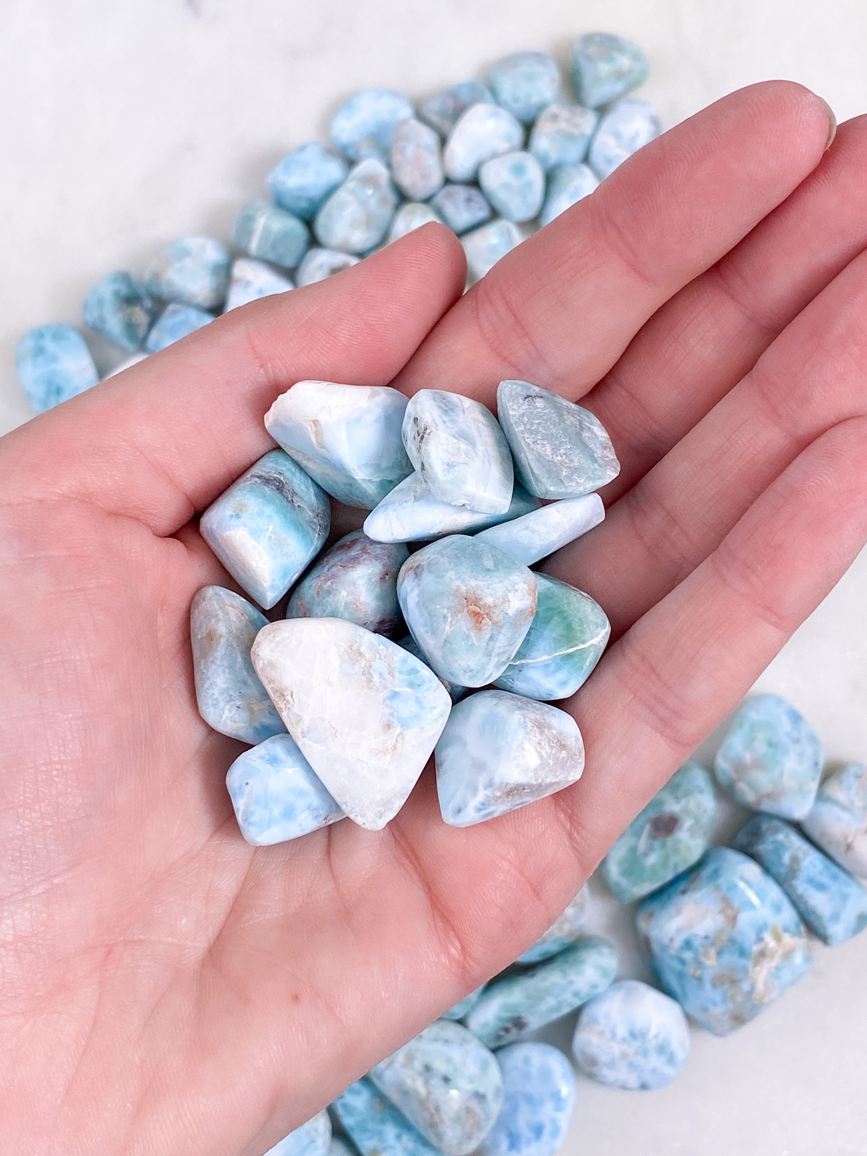 Outlet - Larimar Poleret