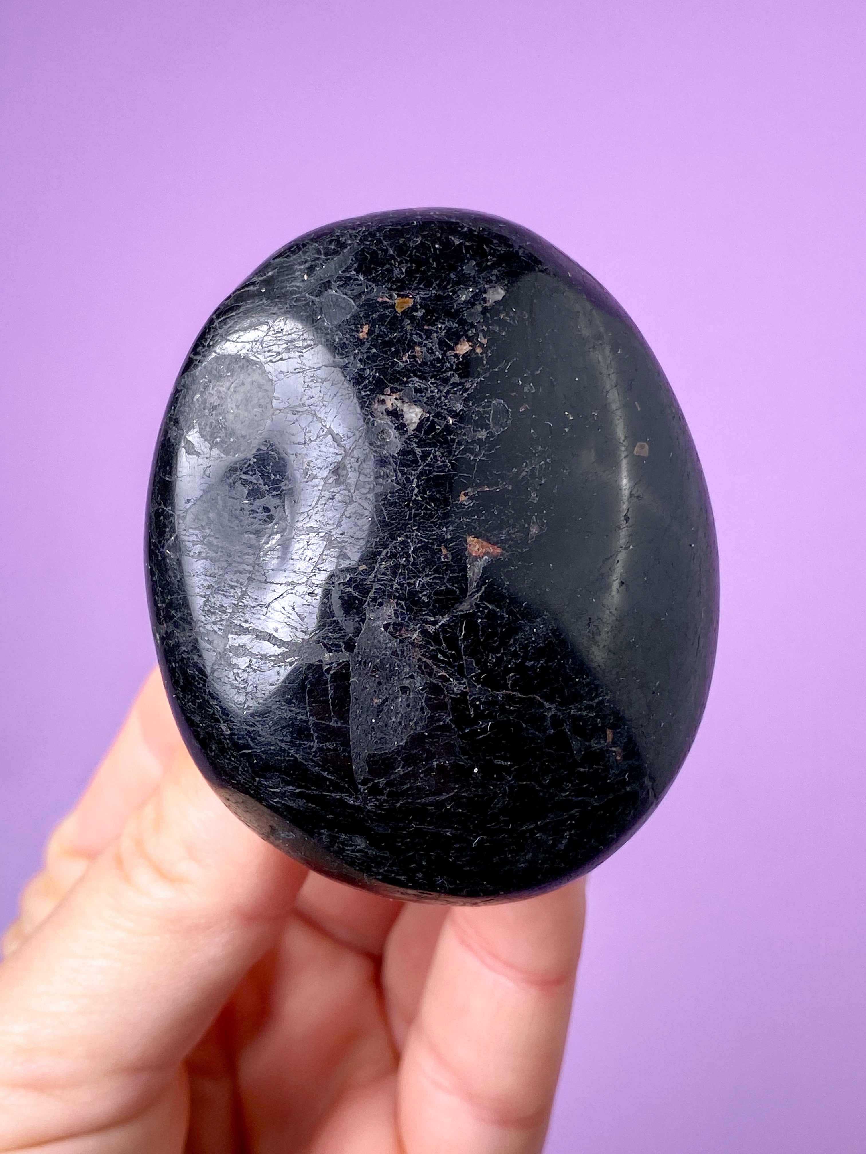 Sort Turmalin Palmstone (Nr. 7)