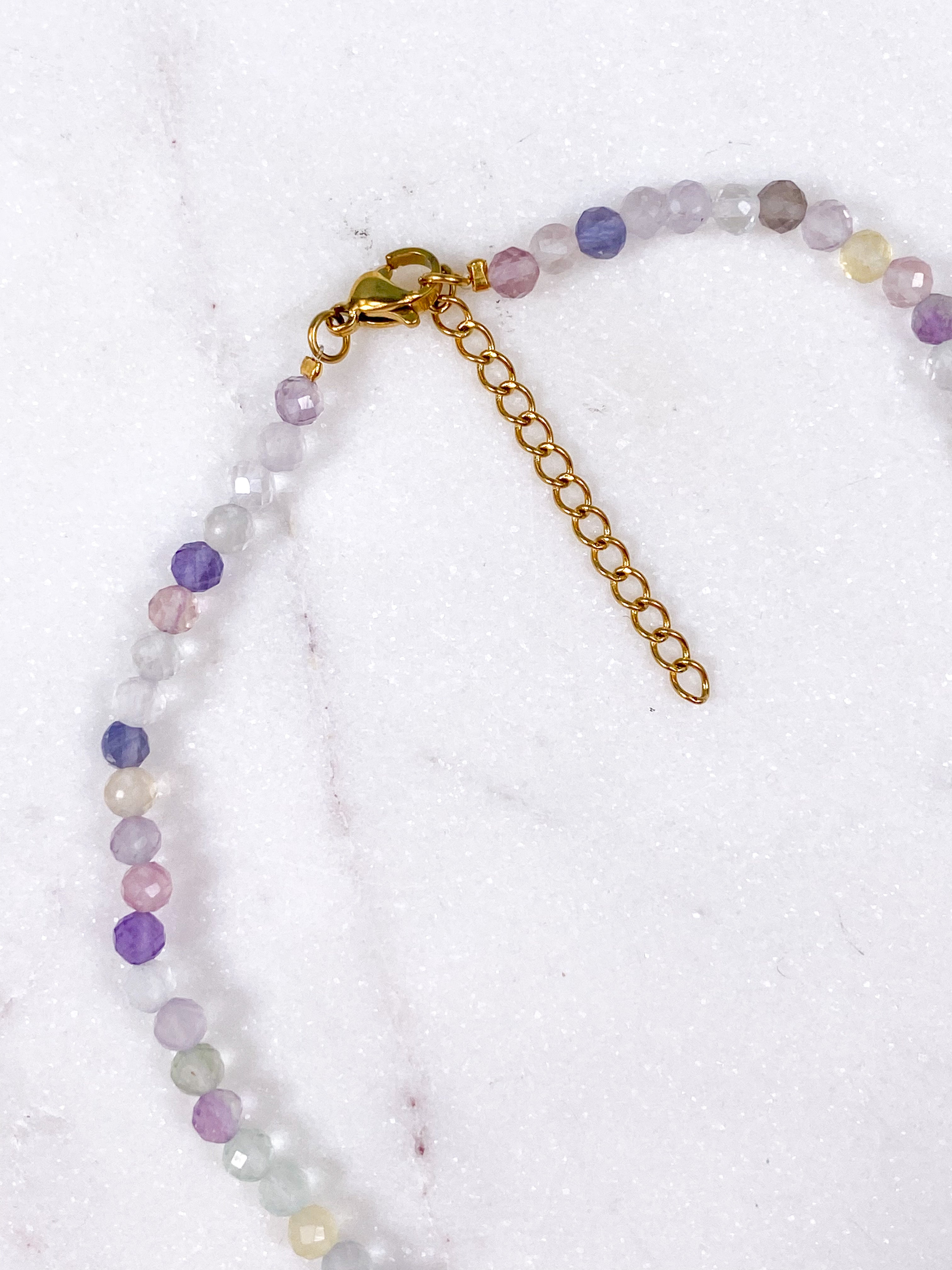 Regnbue Fluorit Facet Halskæde