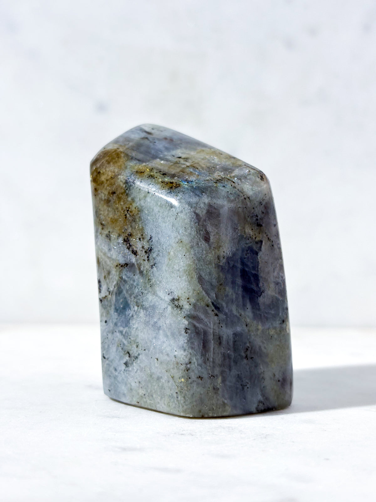Lilla Labradorit Freeform (Nr. 38)
