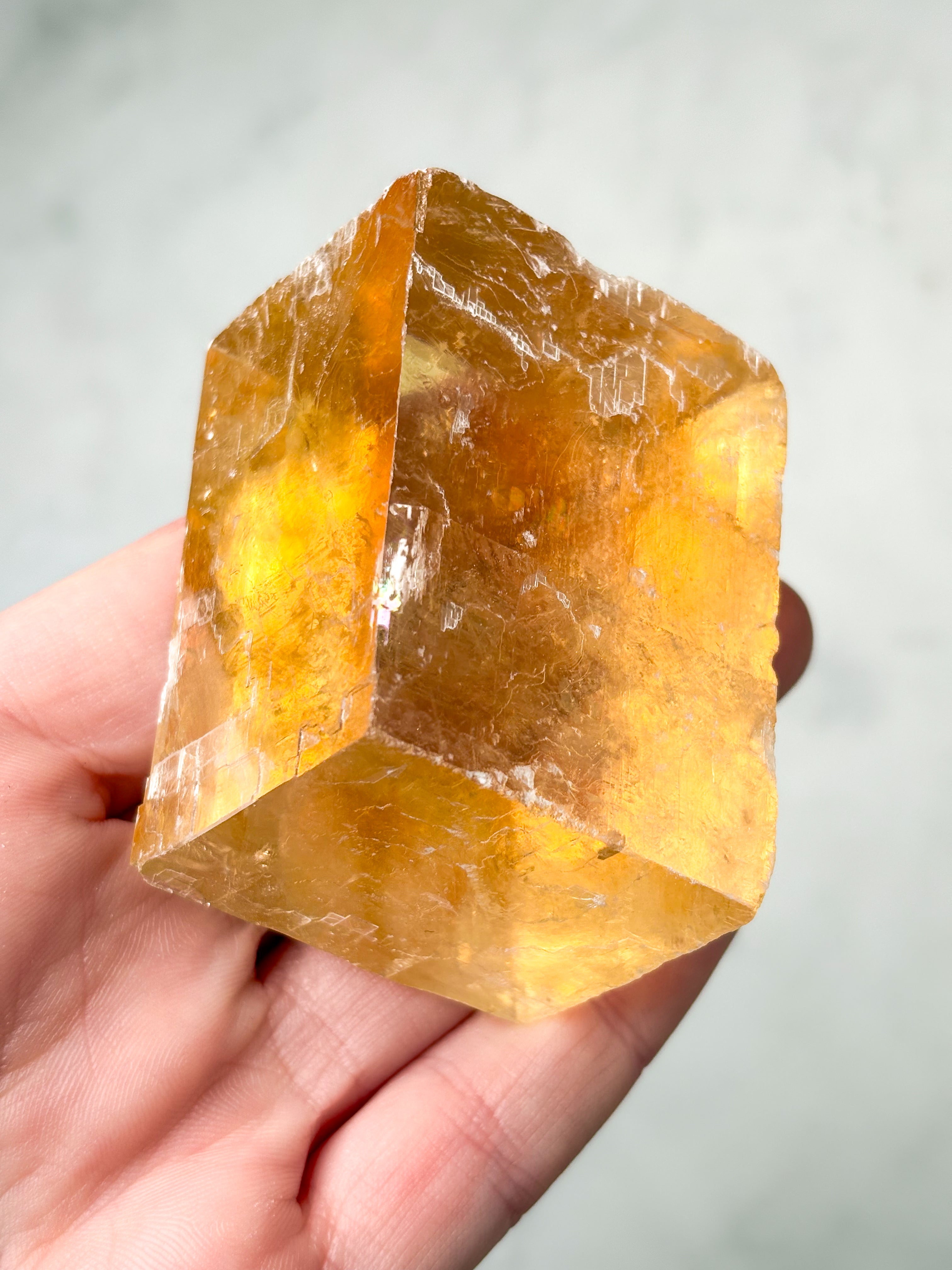 Optisk Honning Calcit Rå (Nr. 2)