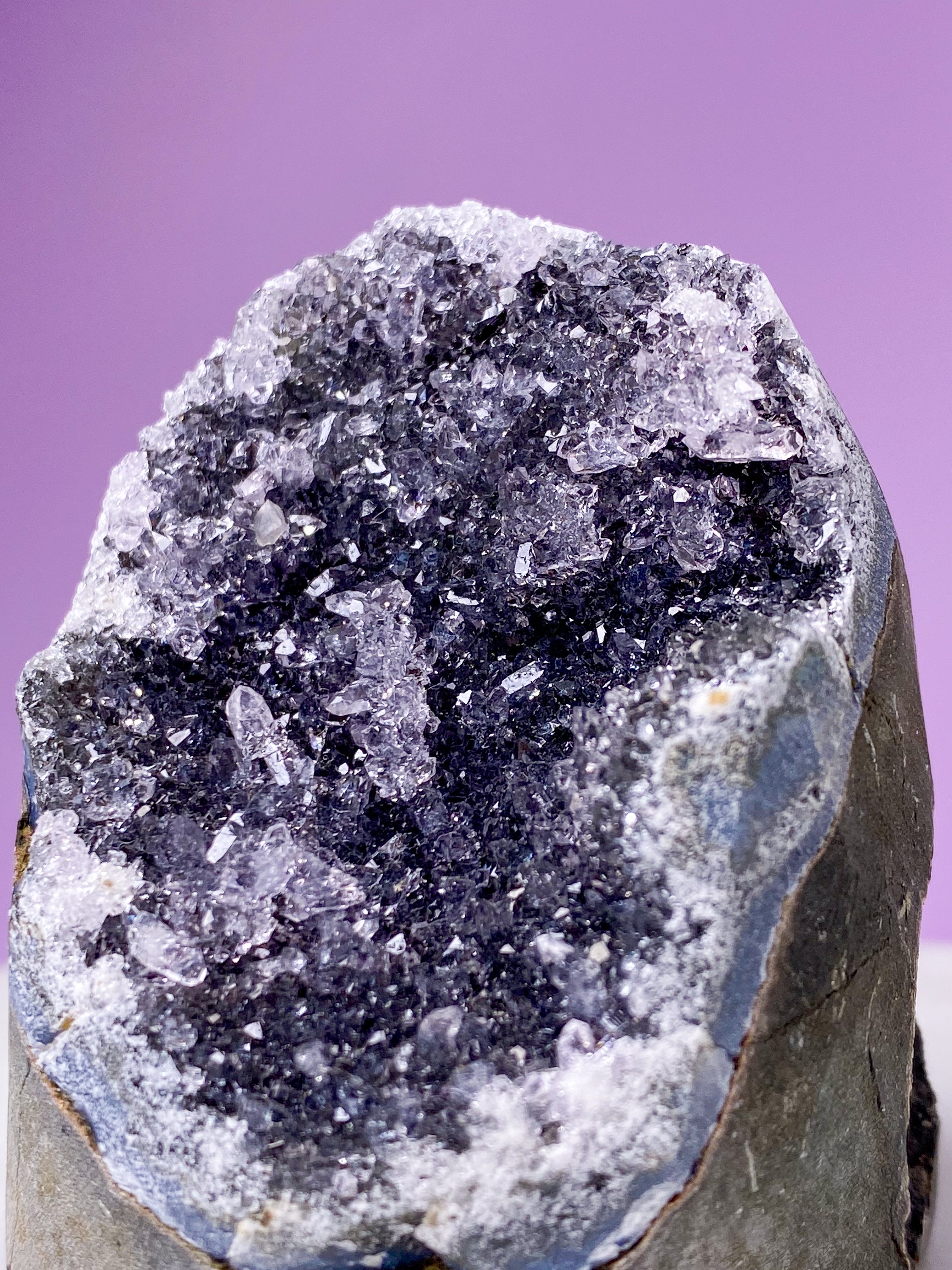 Stående Ametyst (Nr. 13)