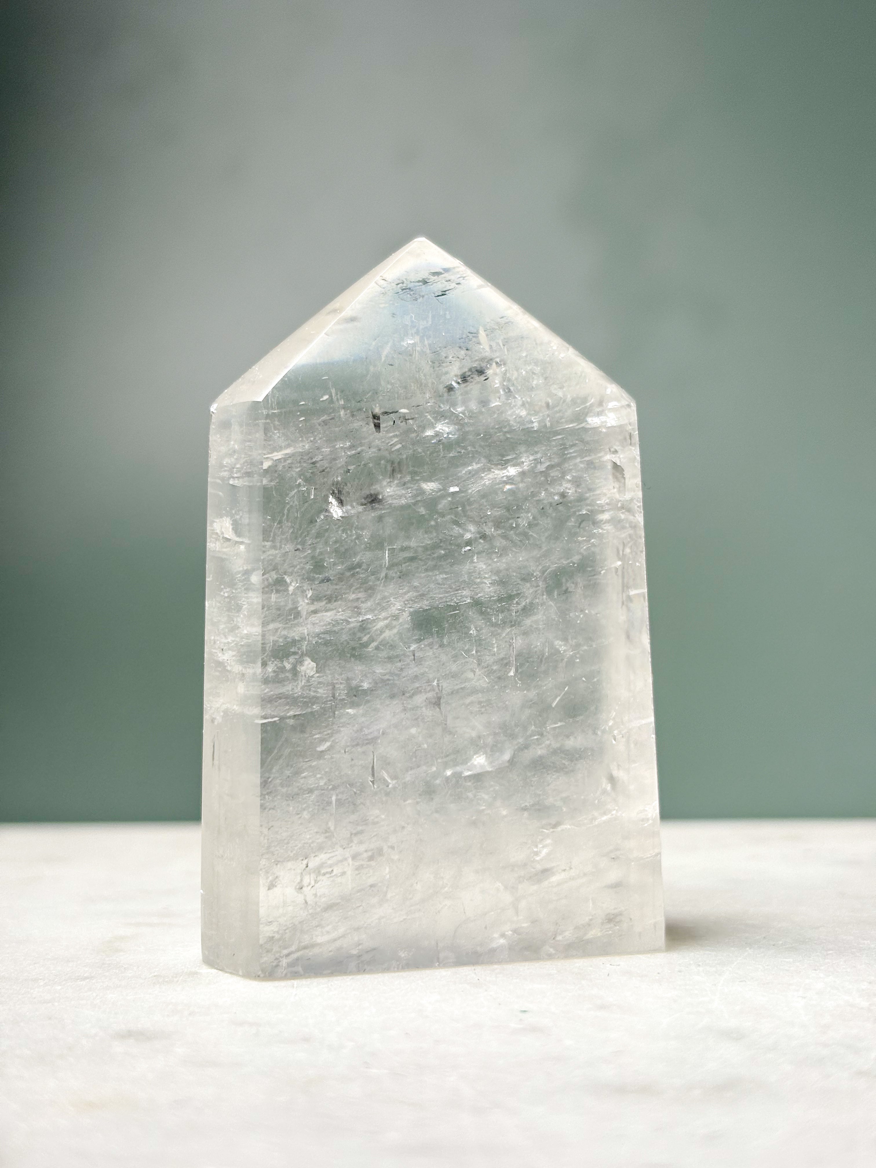 Optisk Honning Calcit Tårn (Nr. 4)