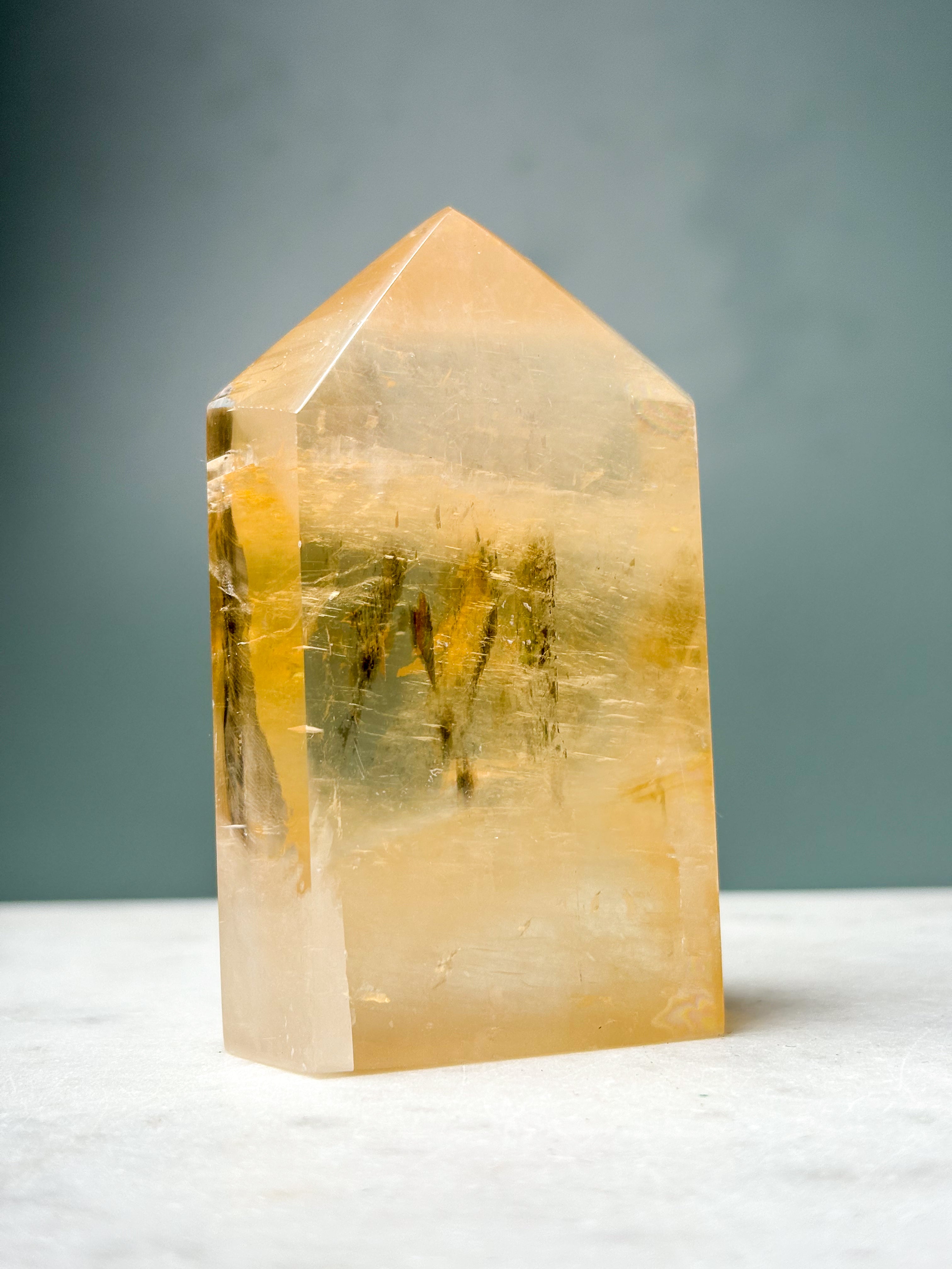 Optisk Honning Calcit Tårn (Nr. 7)