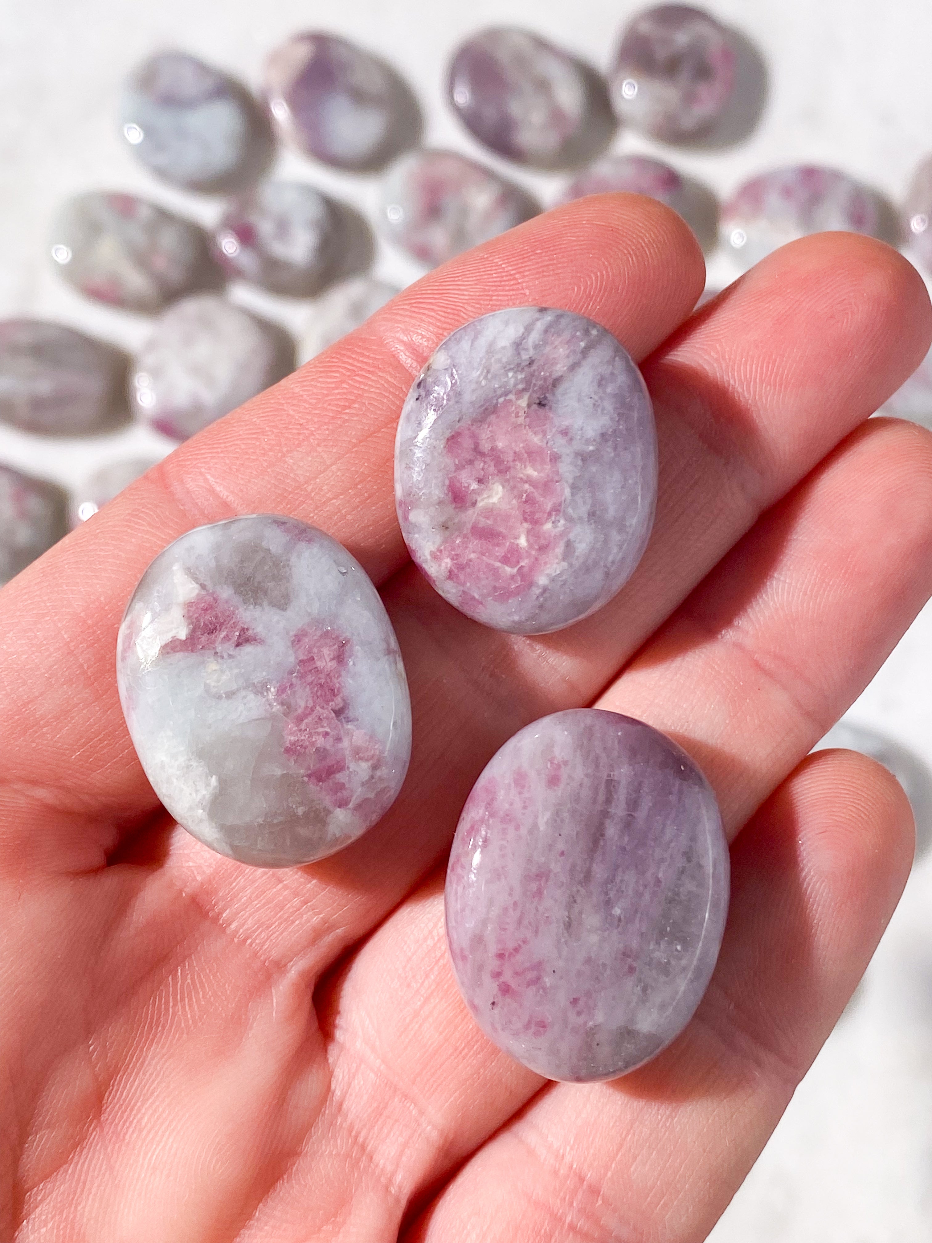 Rubelit (Pink Turmalin) Amulet Lommesten