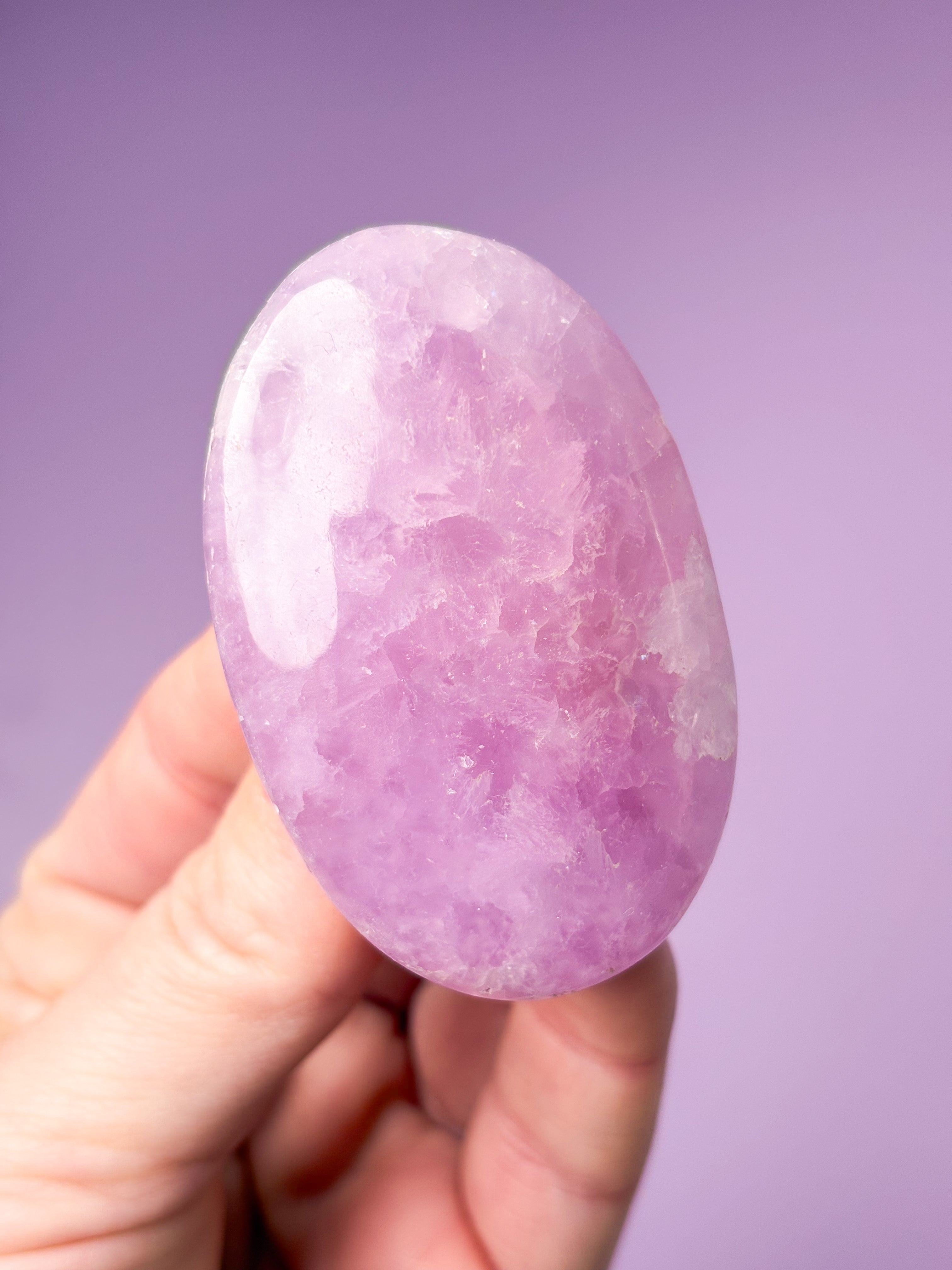 Rosa aragonitpalmsten (nr 17)