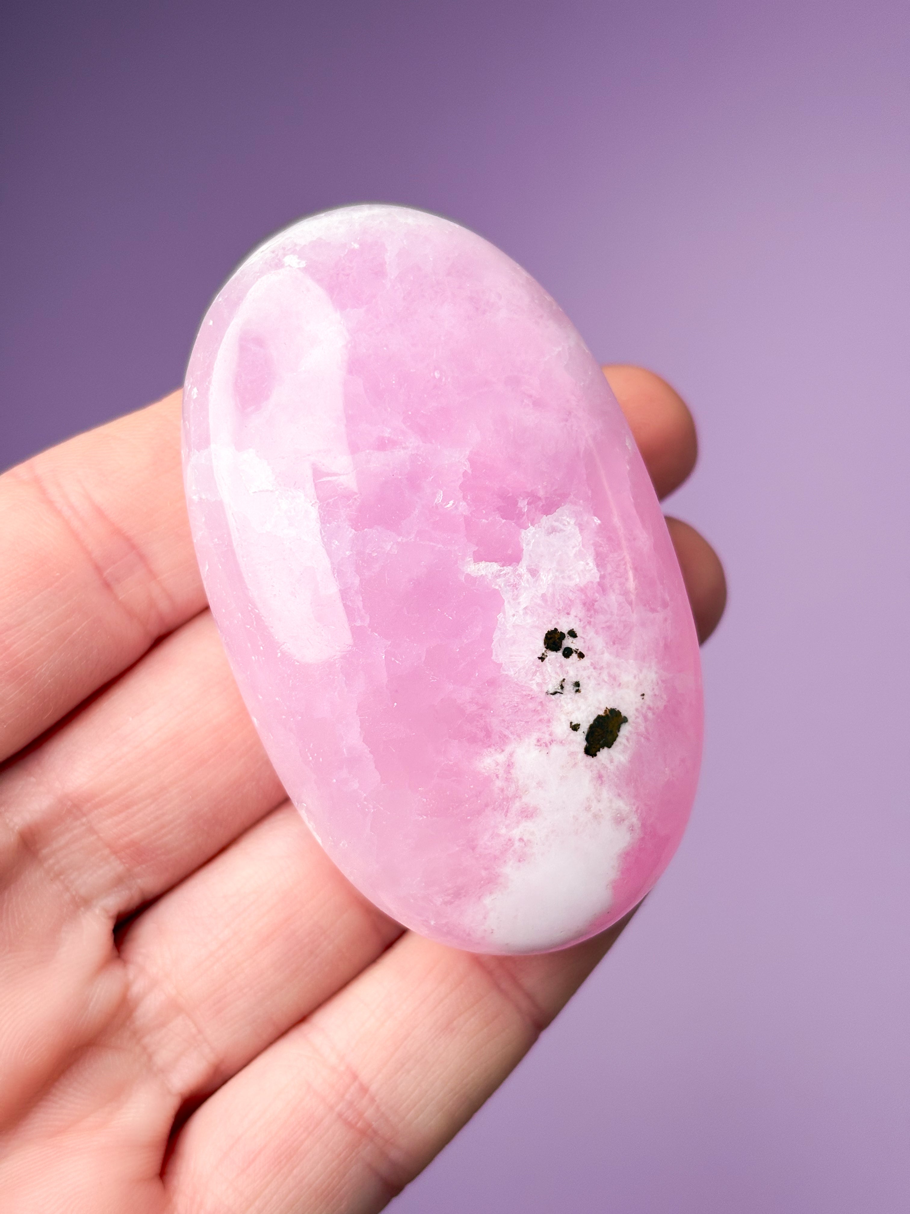 Rosa aragonitpalmsten (nr 19)