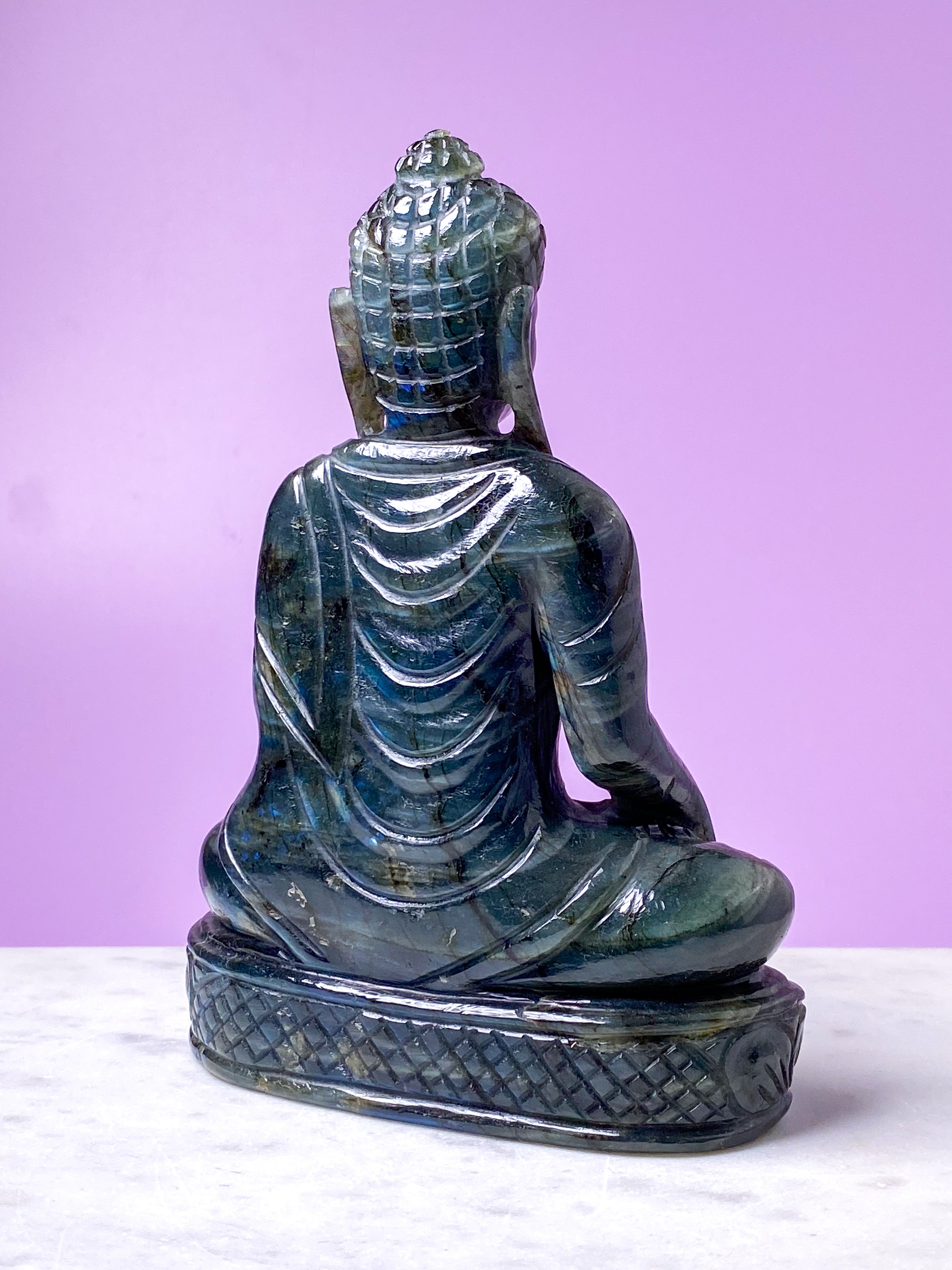 Labradorit Buddha (Nr. 1)