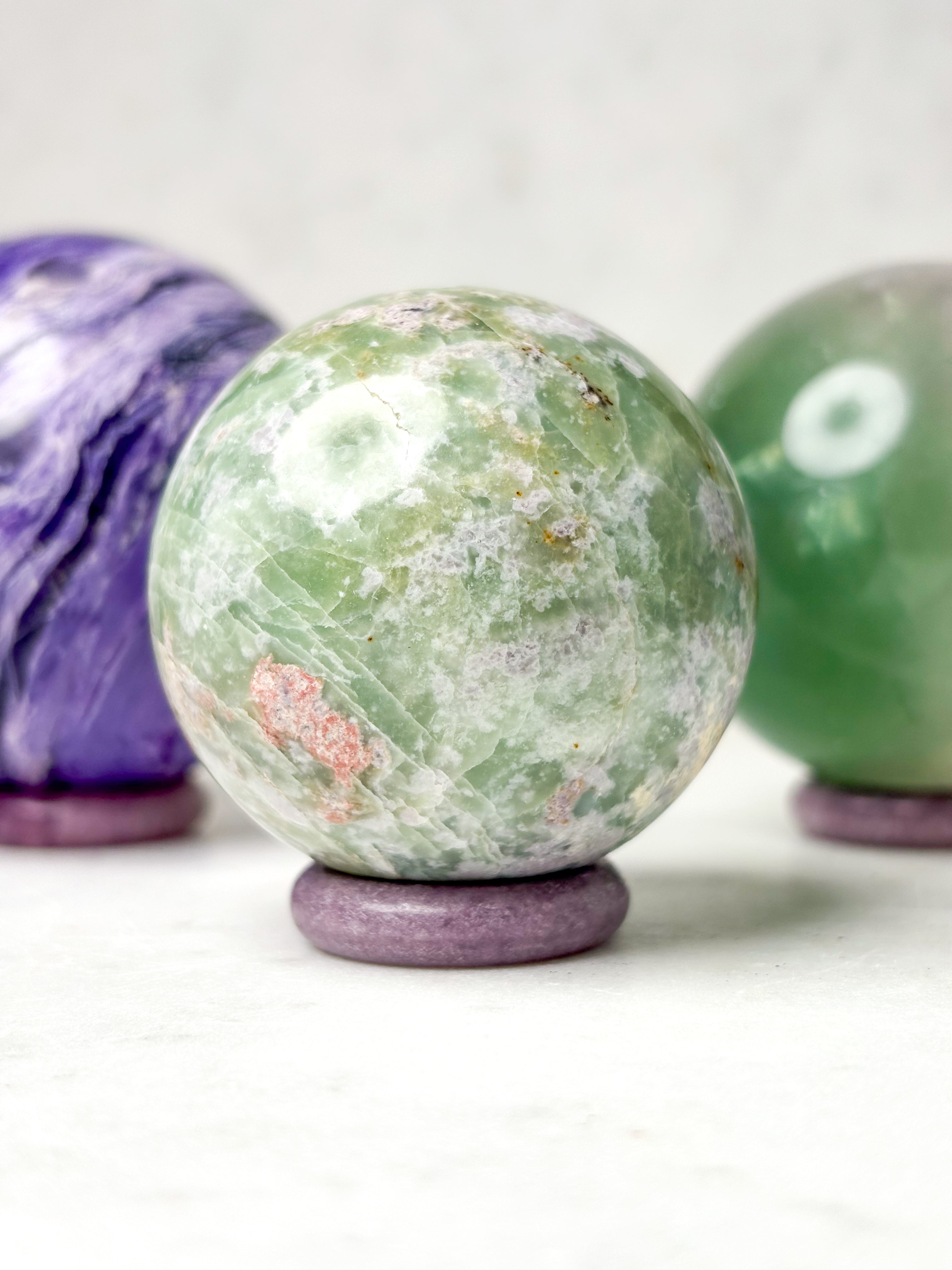 Lepidolit Kugleholder