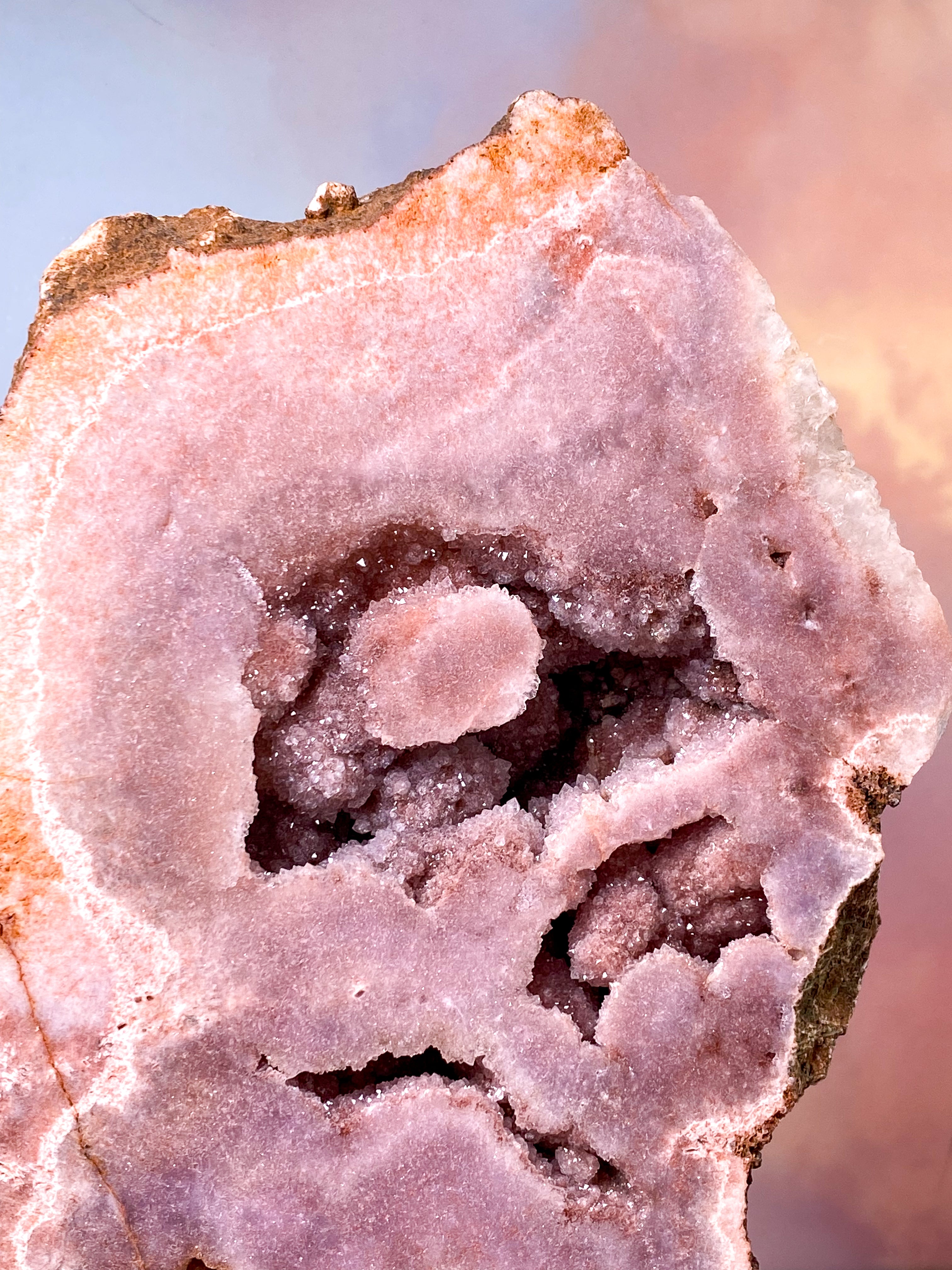 Kæmpe Pink Ametyst På Fod (Nr. 1)