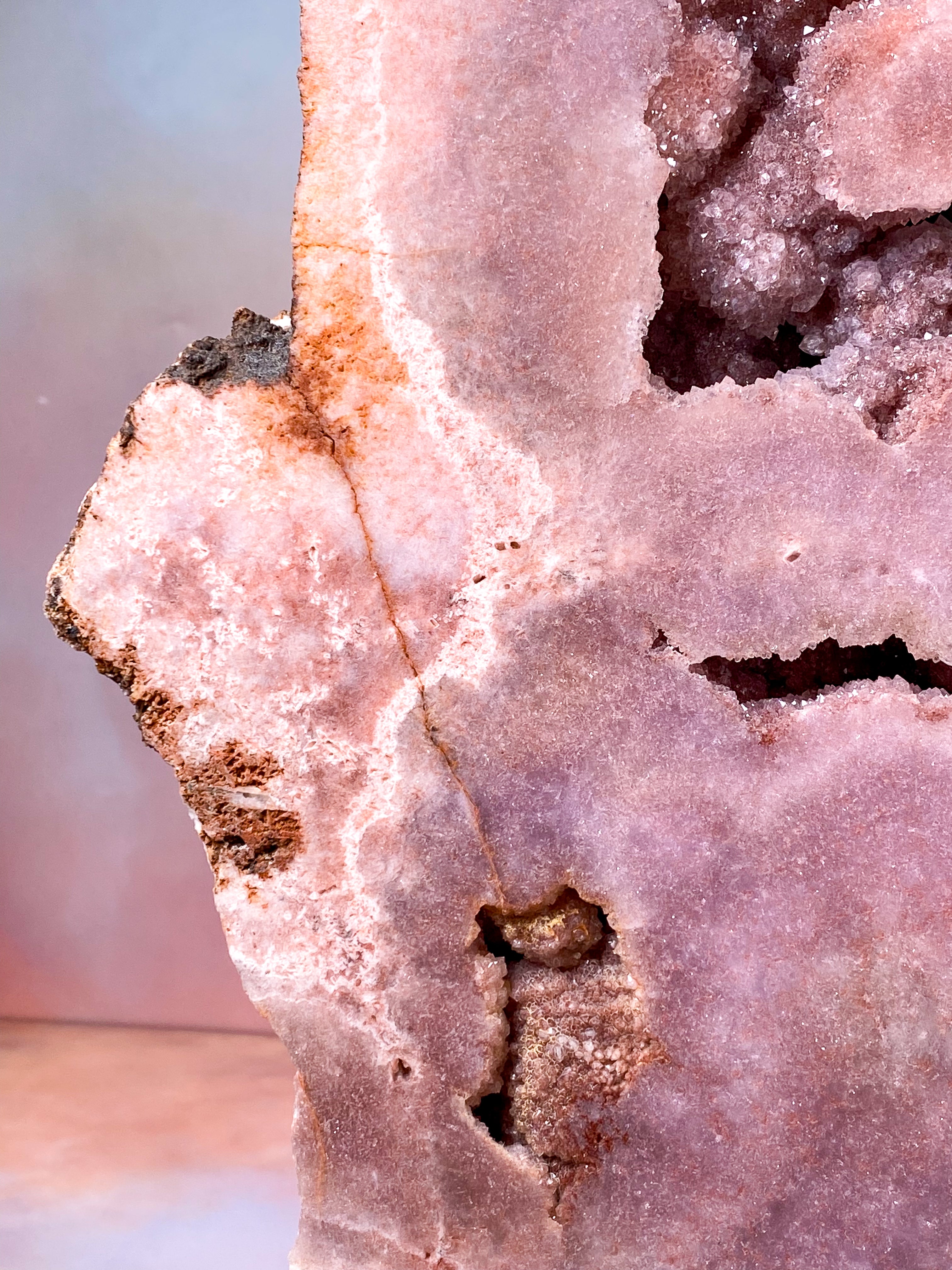 Kæmpe Pink Ametyst På Fod (Nr. 1)