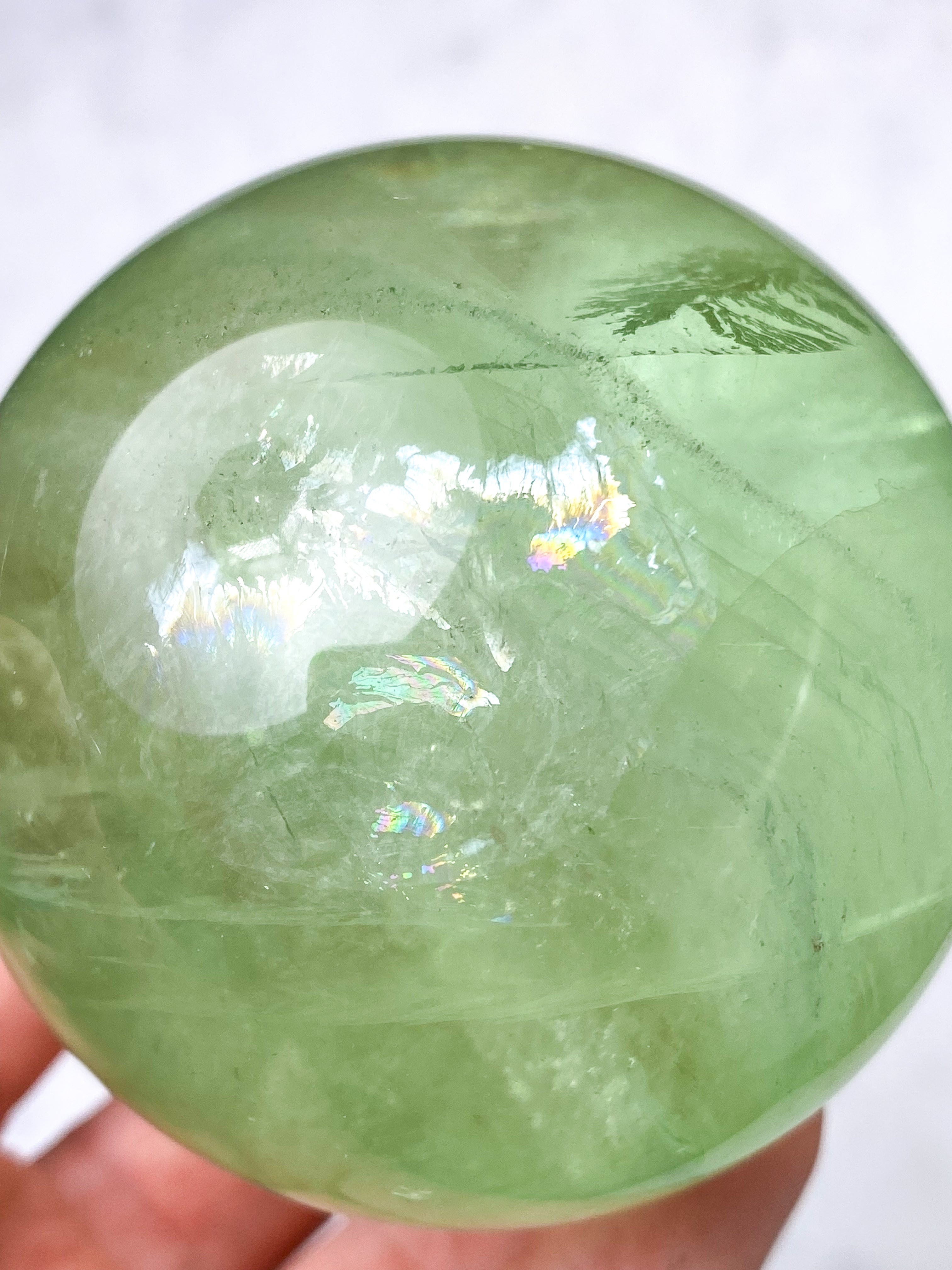 Apple Green Fluorit Kugle (Nr. 1)
