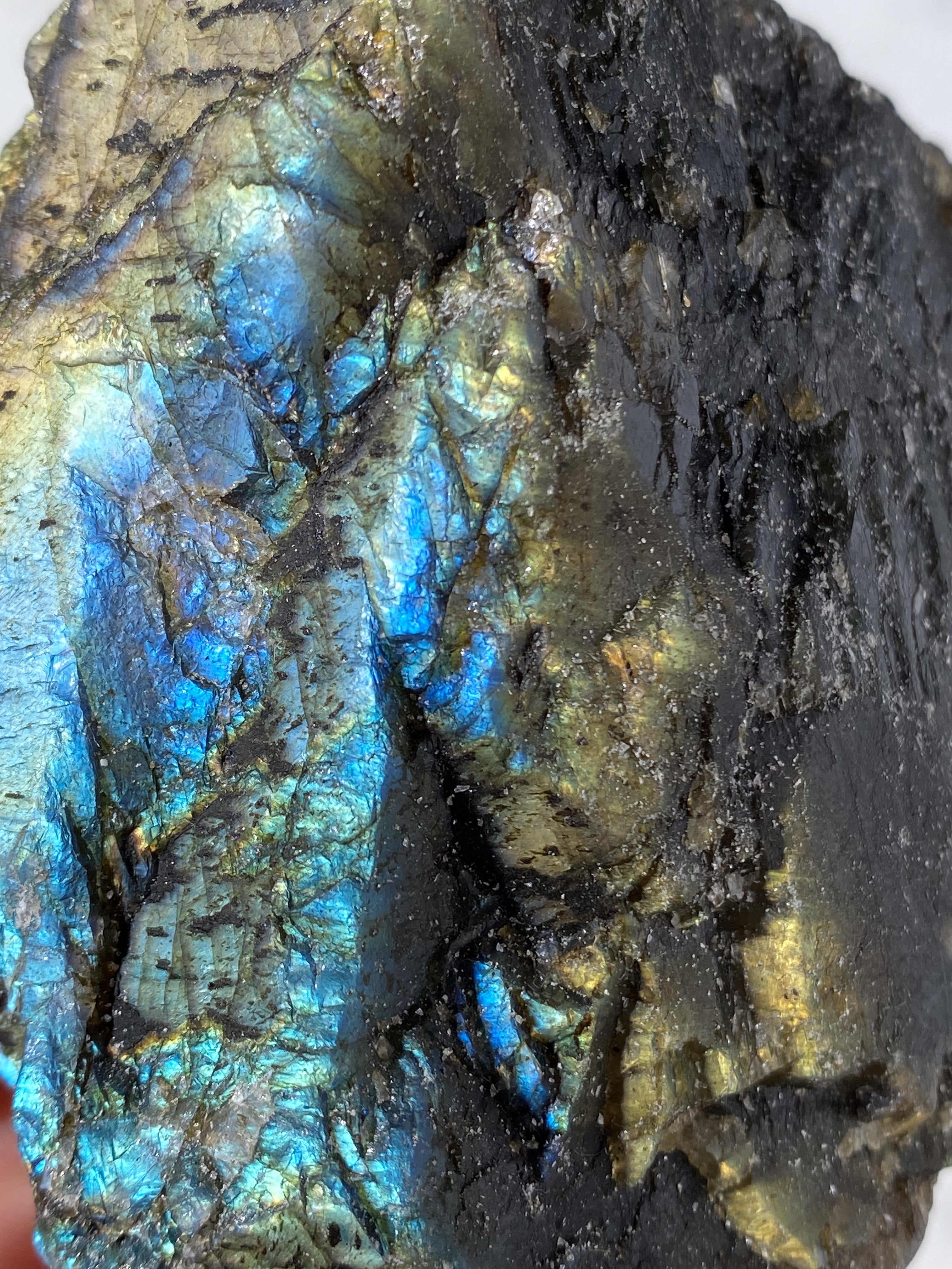 Labradorit Rå (Nr. 1)