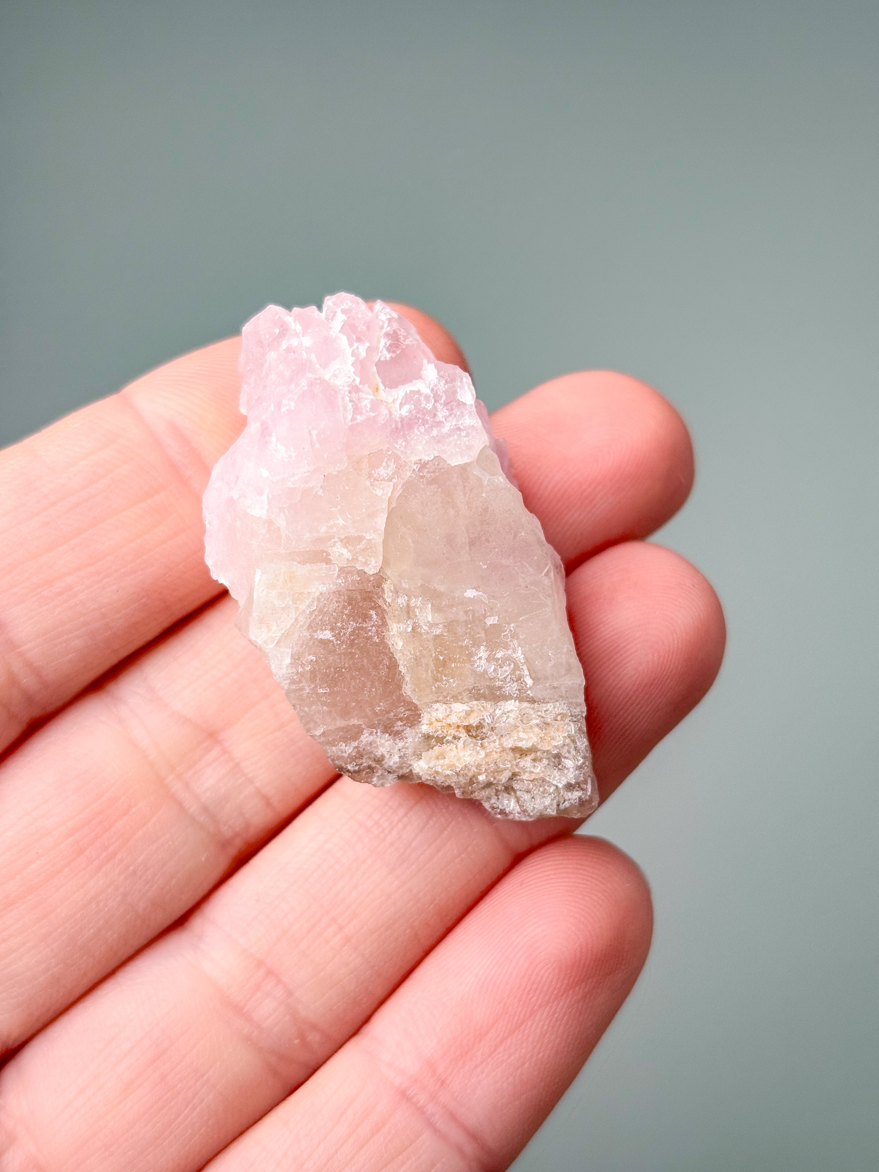 Krystalliseret Rosakvarts Eksklusiv Kvalitet (Nr. 1)
