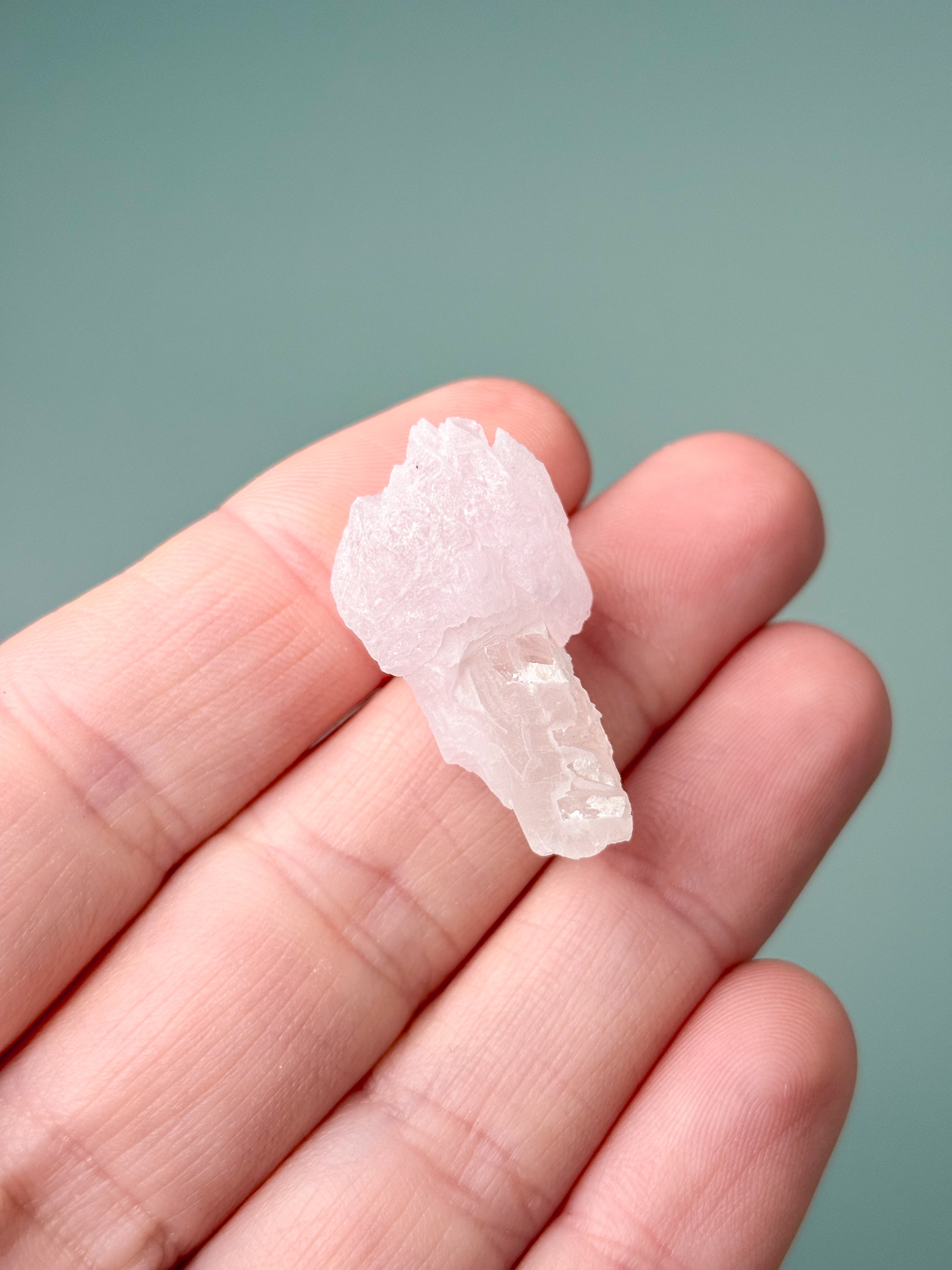 Krystalliseret Rosakvarts Eksklusiv Kvalitet (Nr. 9)