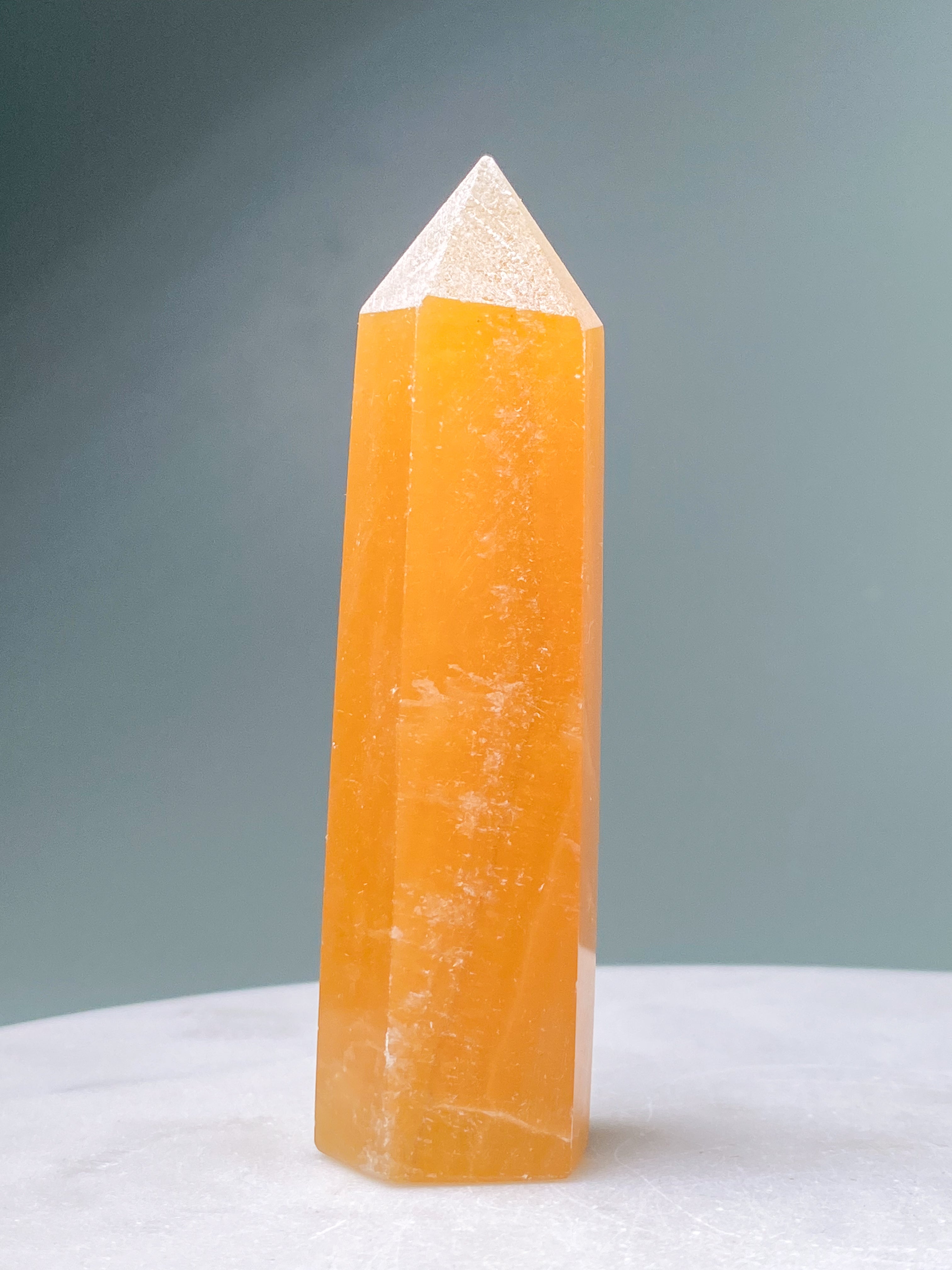 Orange Calcit Tårn (Nr. 7)