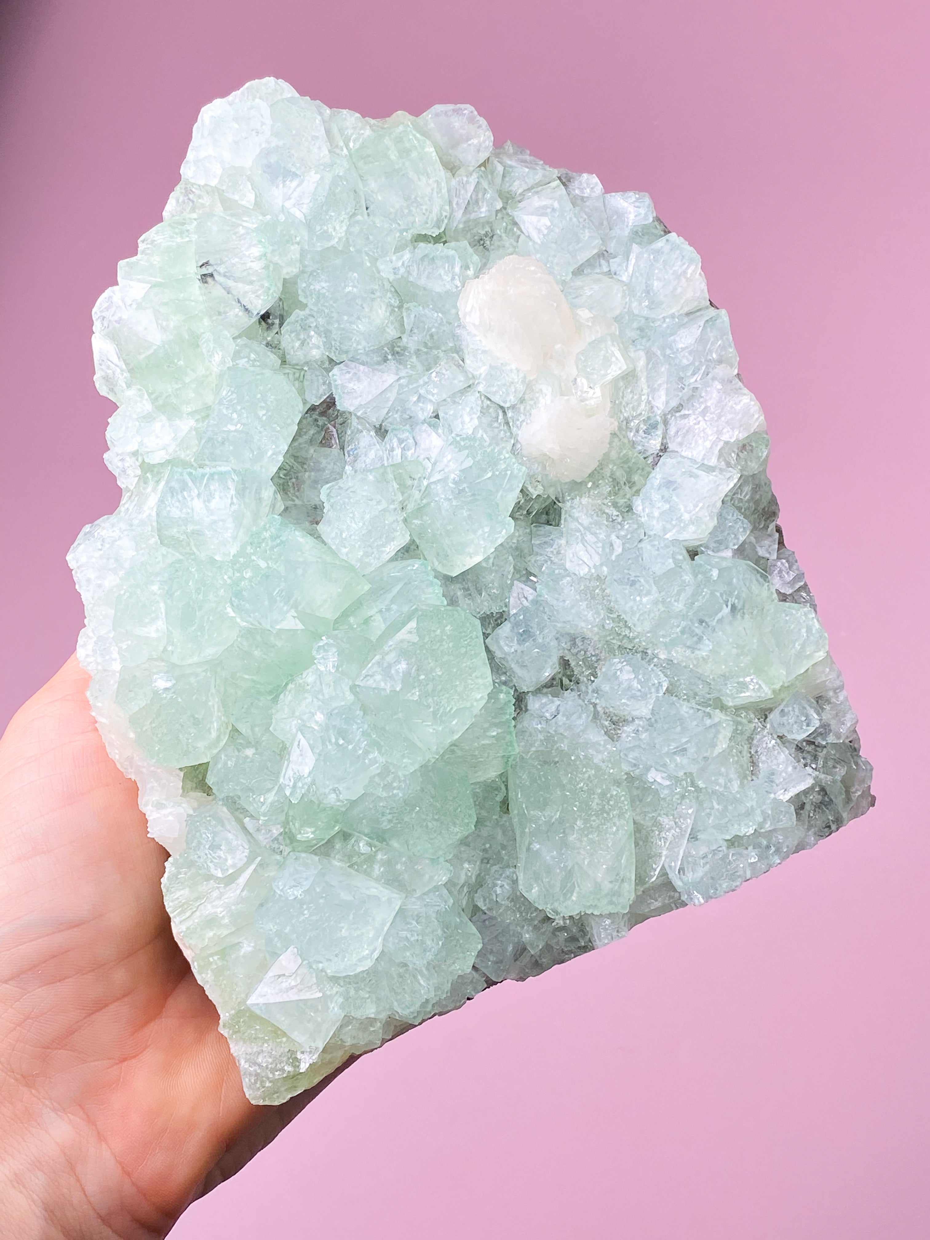 Grönt apofyllitkluster (nr 38)