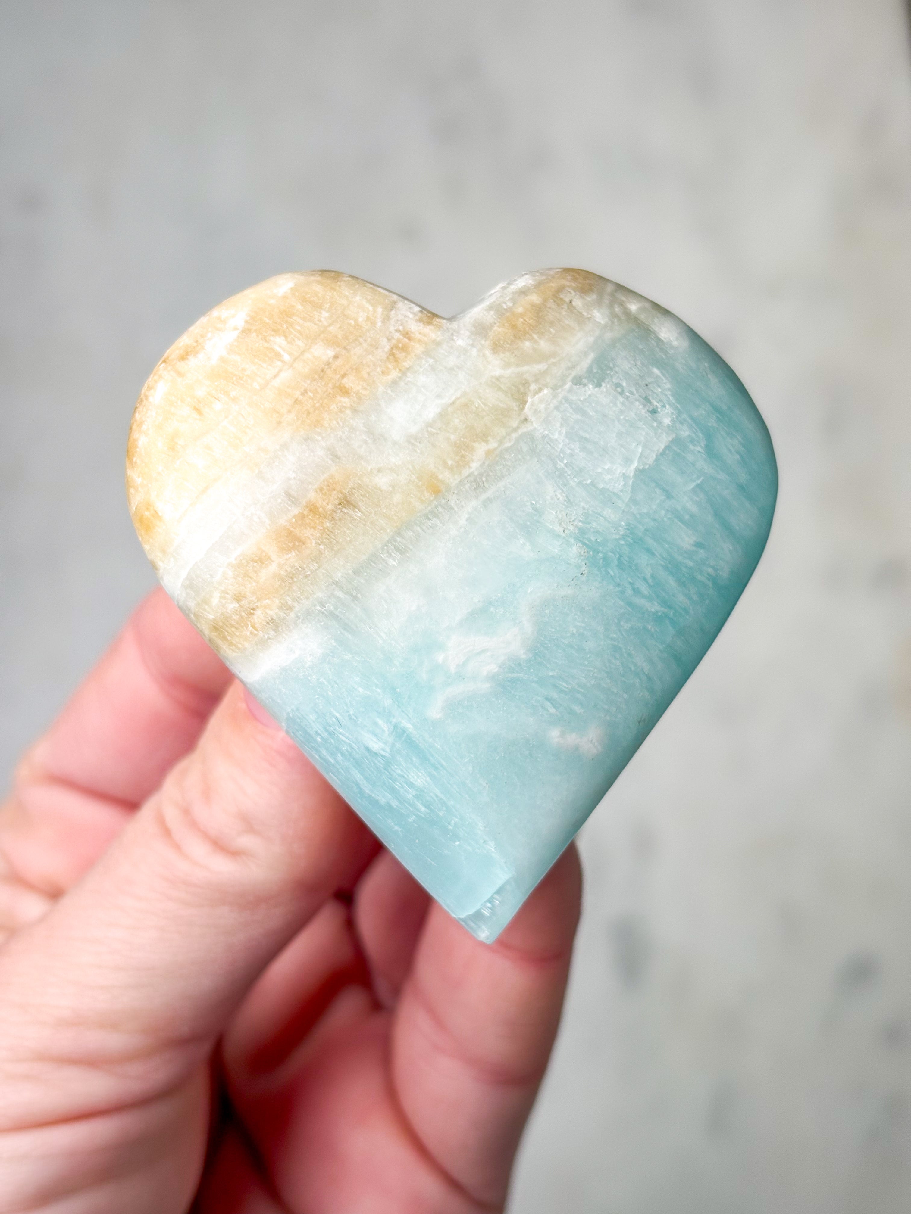 Caribisk Calcit Hjerte (Nr. 5)