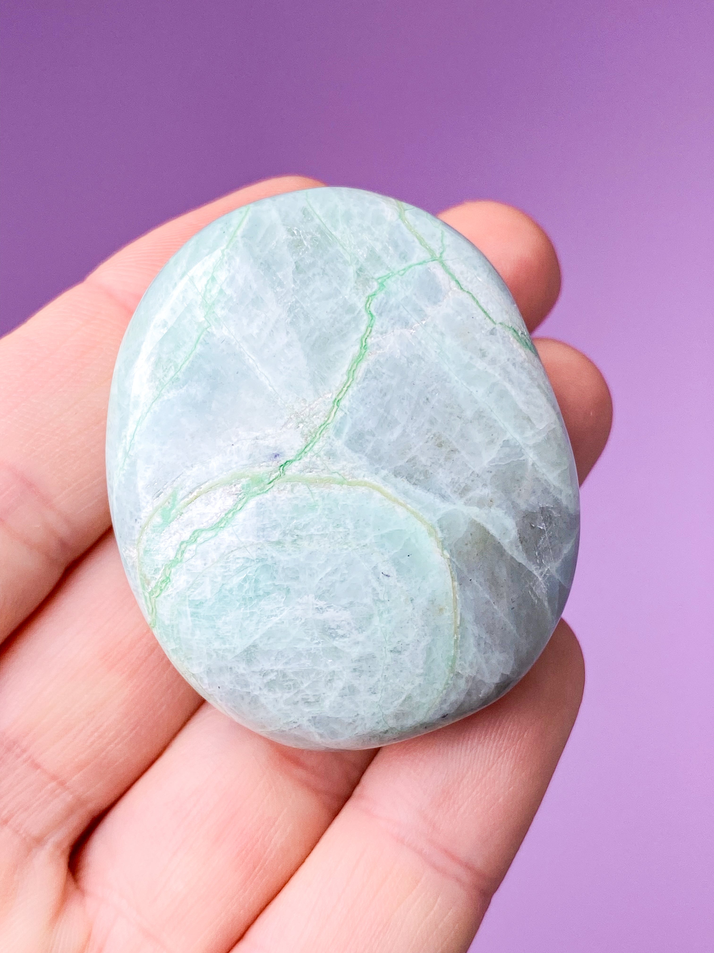 Grøn Månesten (Garnierit) Palmstone (Nr. 5)