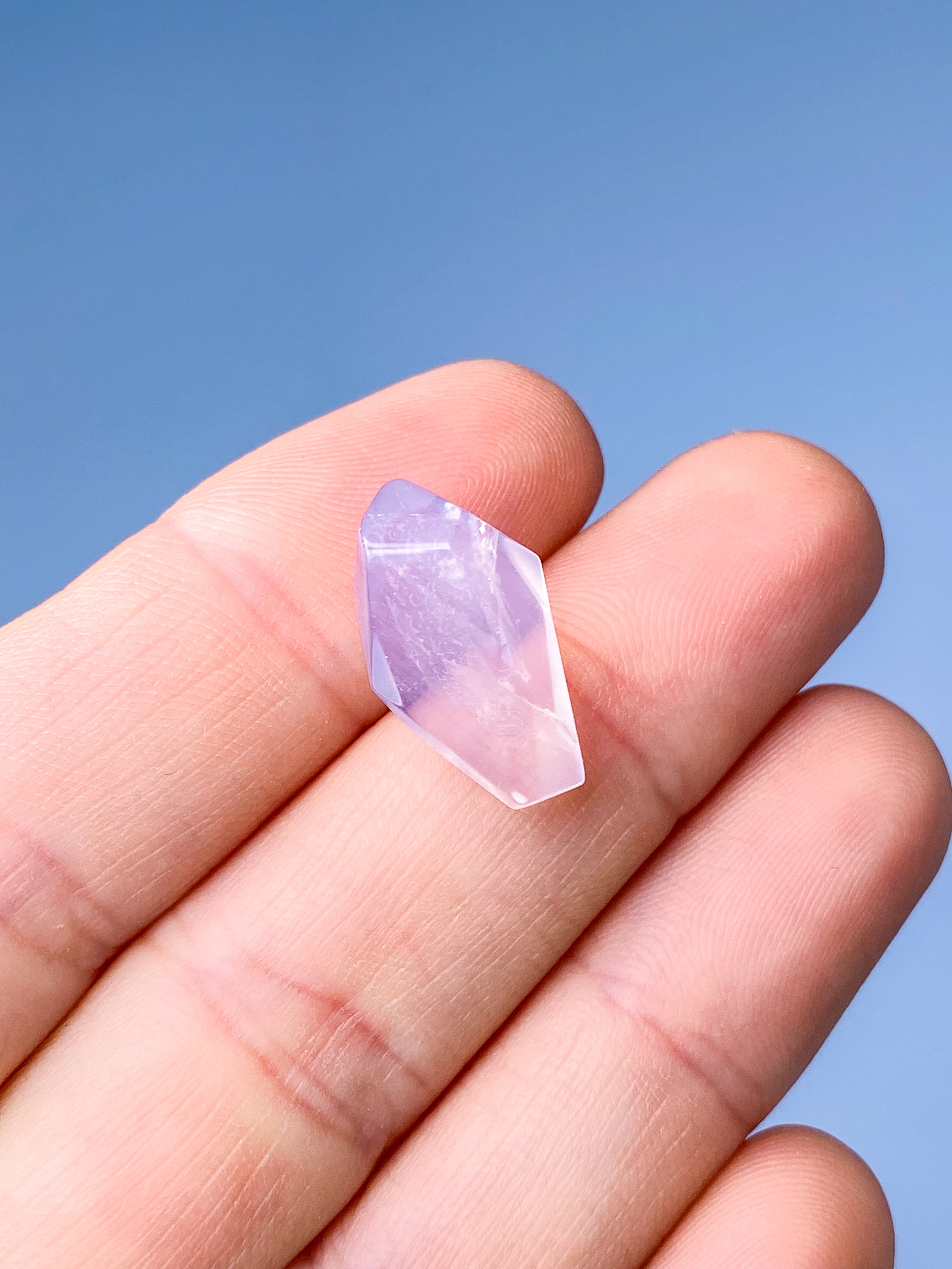 Lavender Moon Quartz Facet (Nr. 2)
