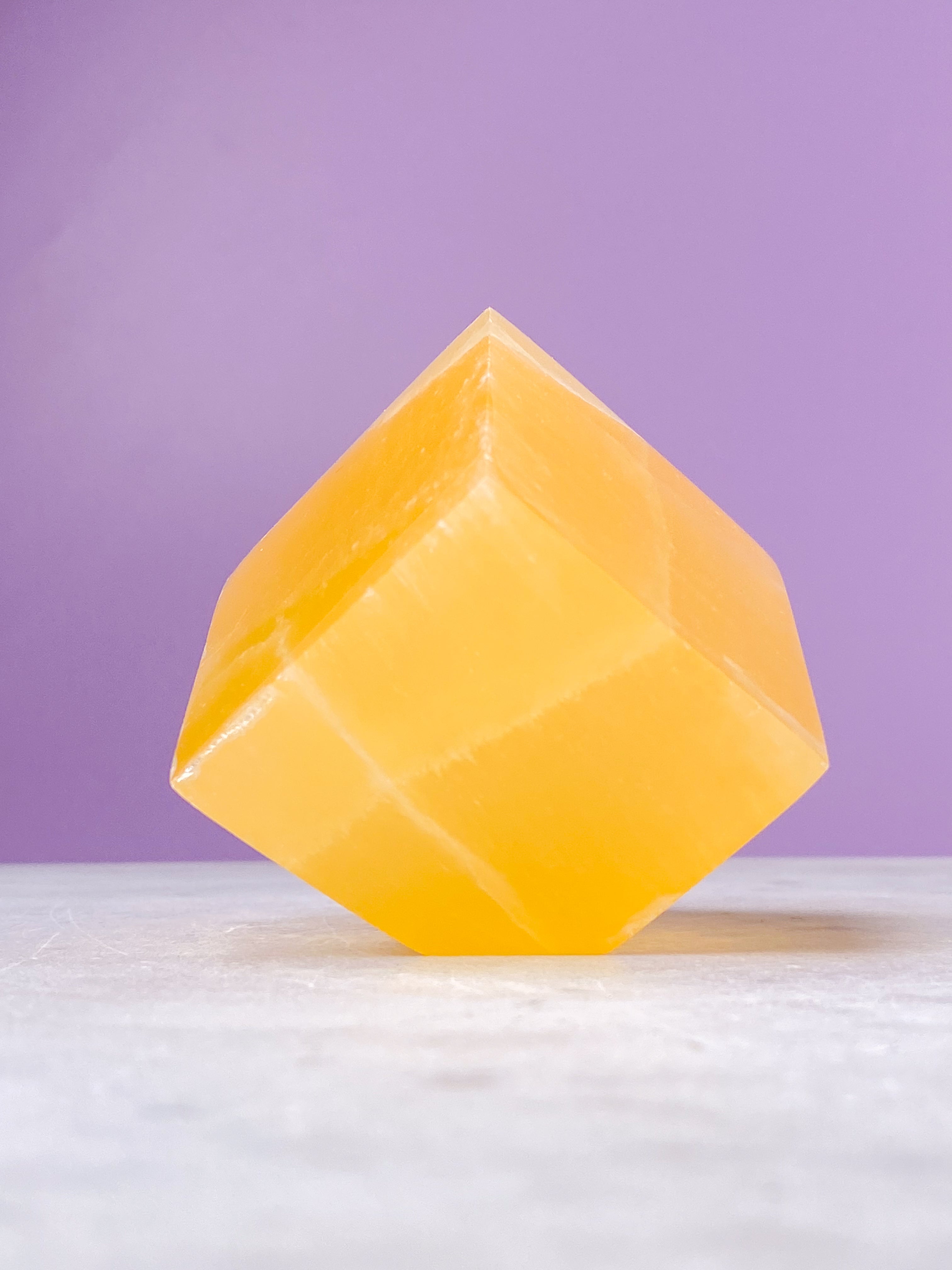 Honeycomb Calcit Kube (Nr. 2)