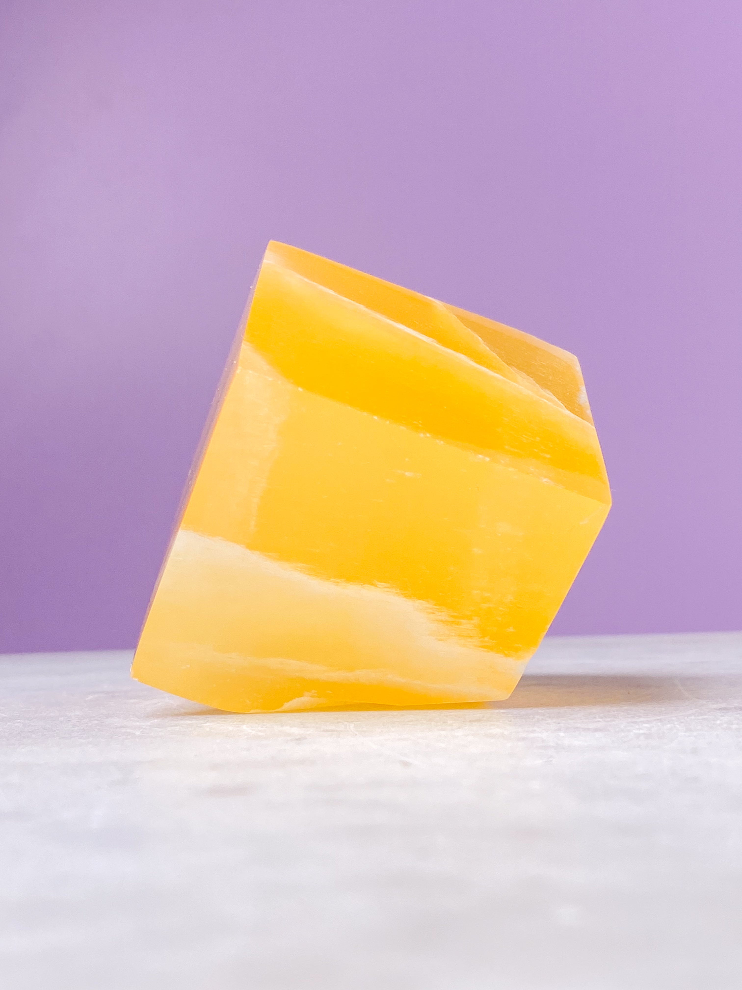 Honeycomb Calcit Kube (Nr. 3)