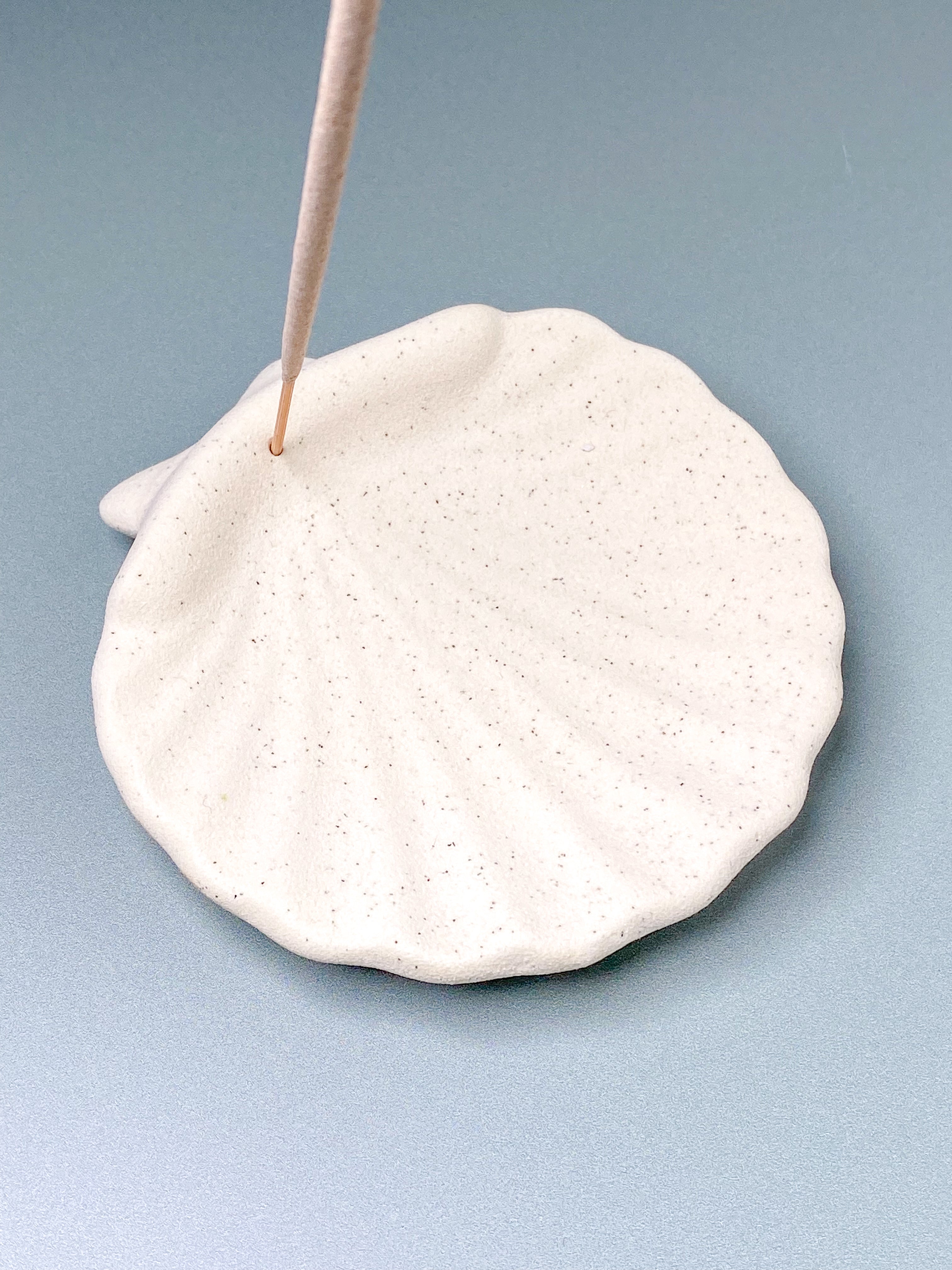 Incense Holder Precious Wood, Round (Brass Stars and Moon)