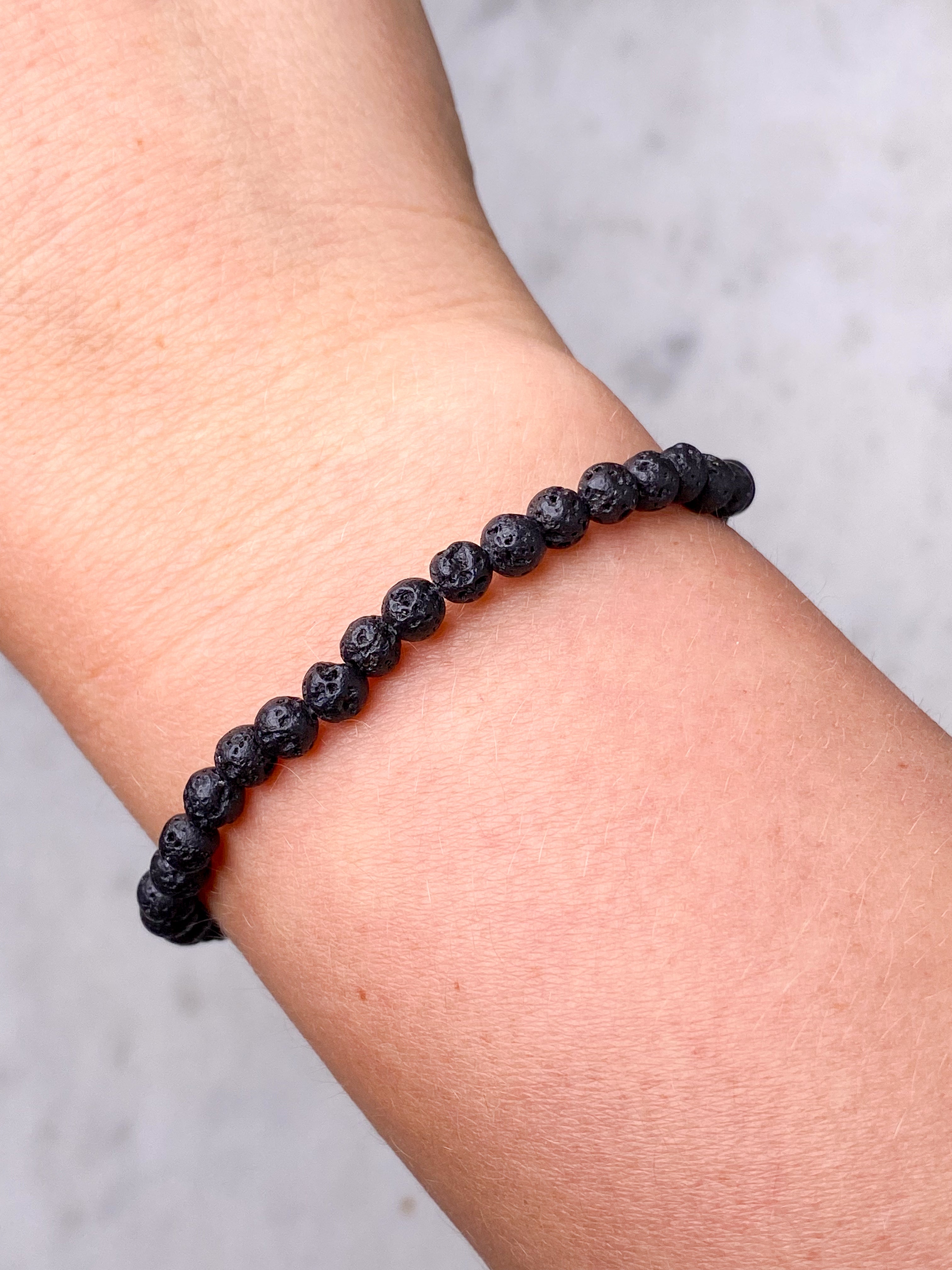 Lavasten Armbånd