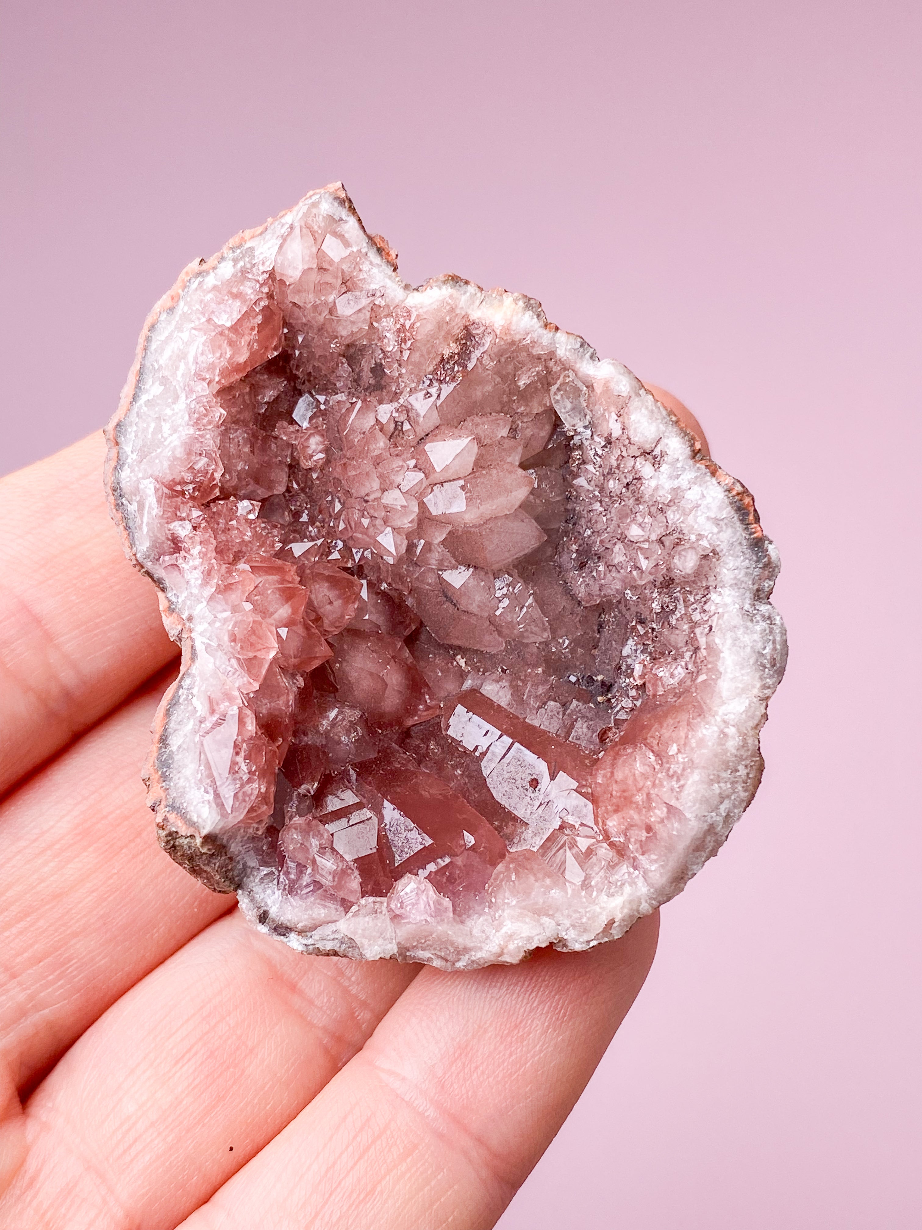 Pink Ametyst Geode (Nr. 47)