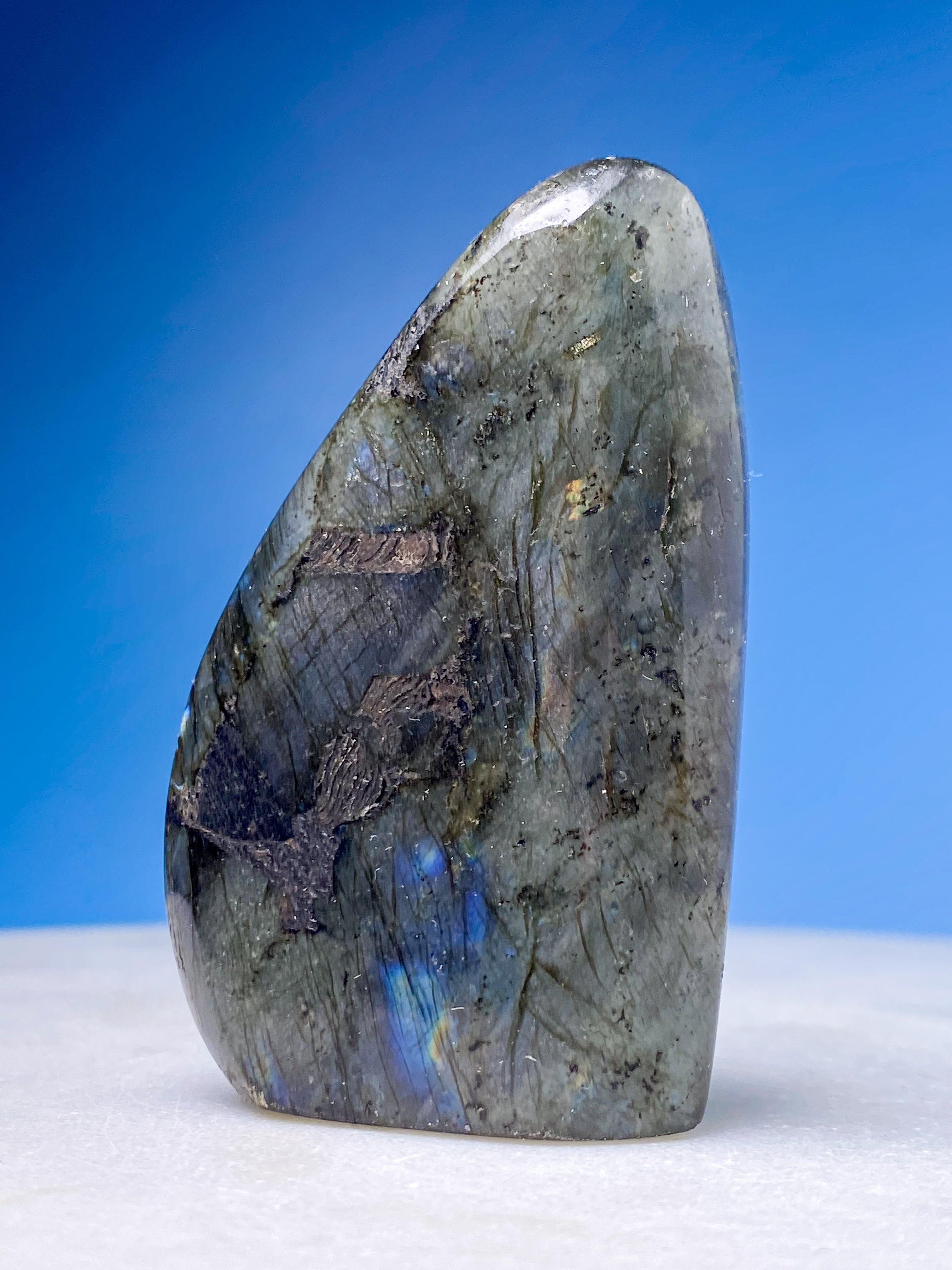 Labradorit Friform (nr 16)