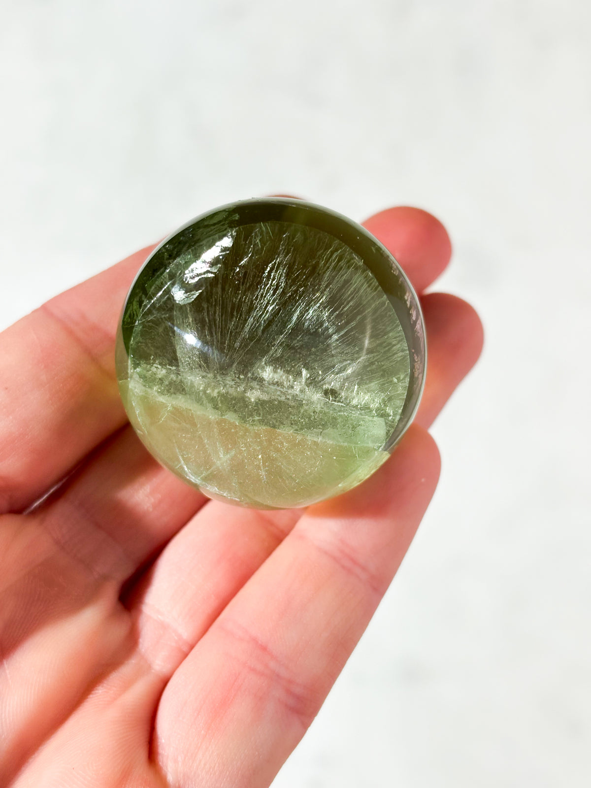 Apple Green Fluorit Kugle - Med Regnbue (Nr. 9)