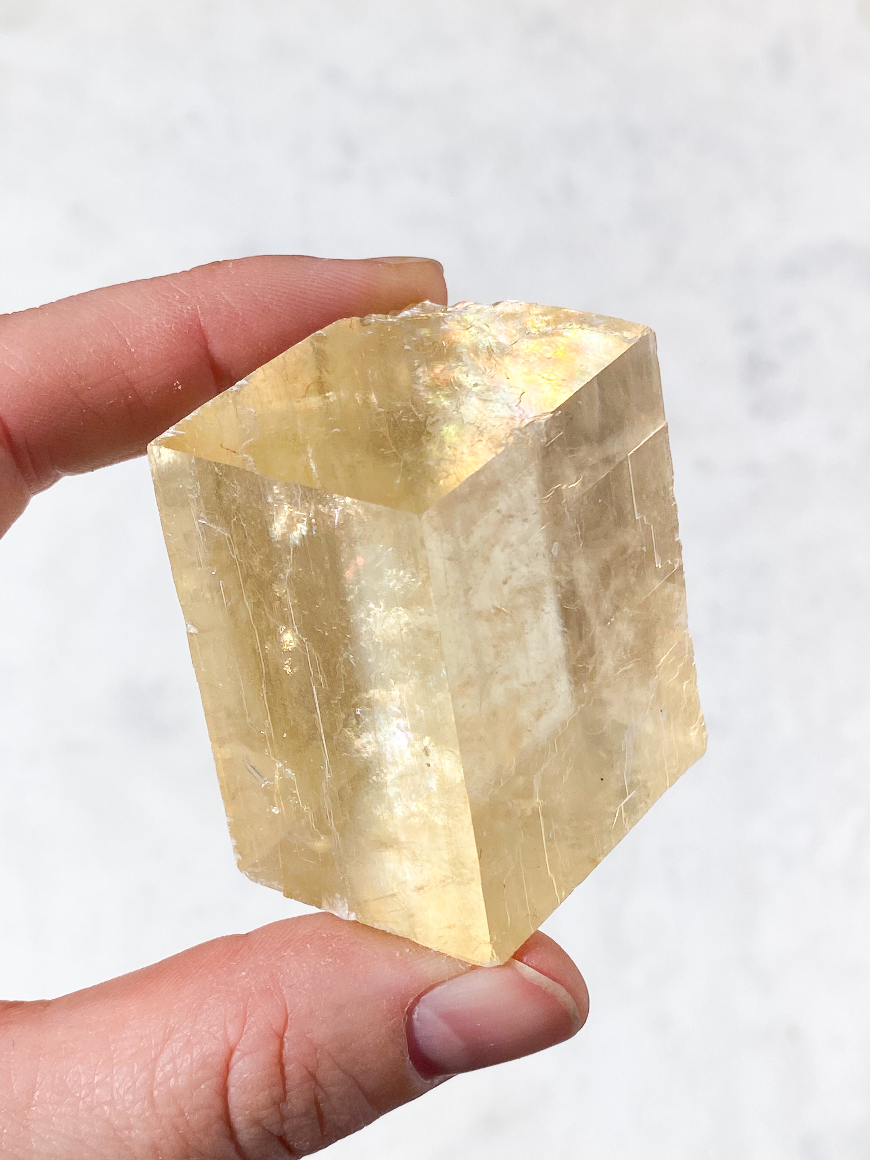 Optisk Honning Calcit Rå (Nr. 15)