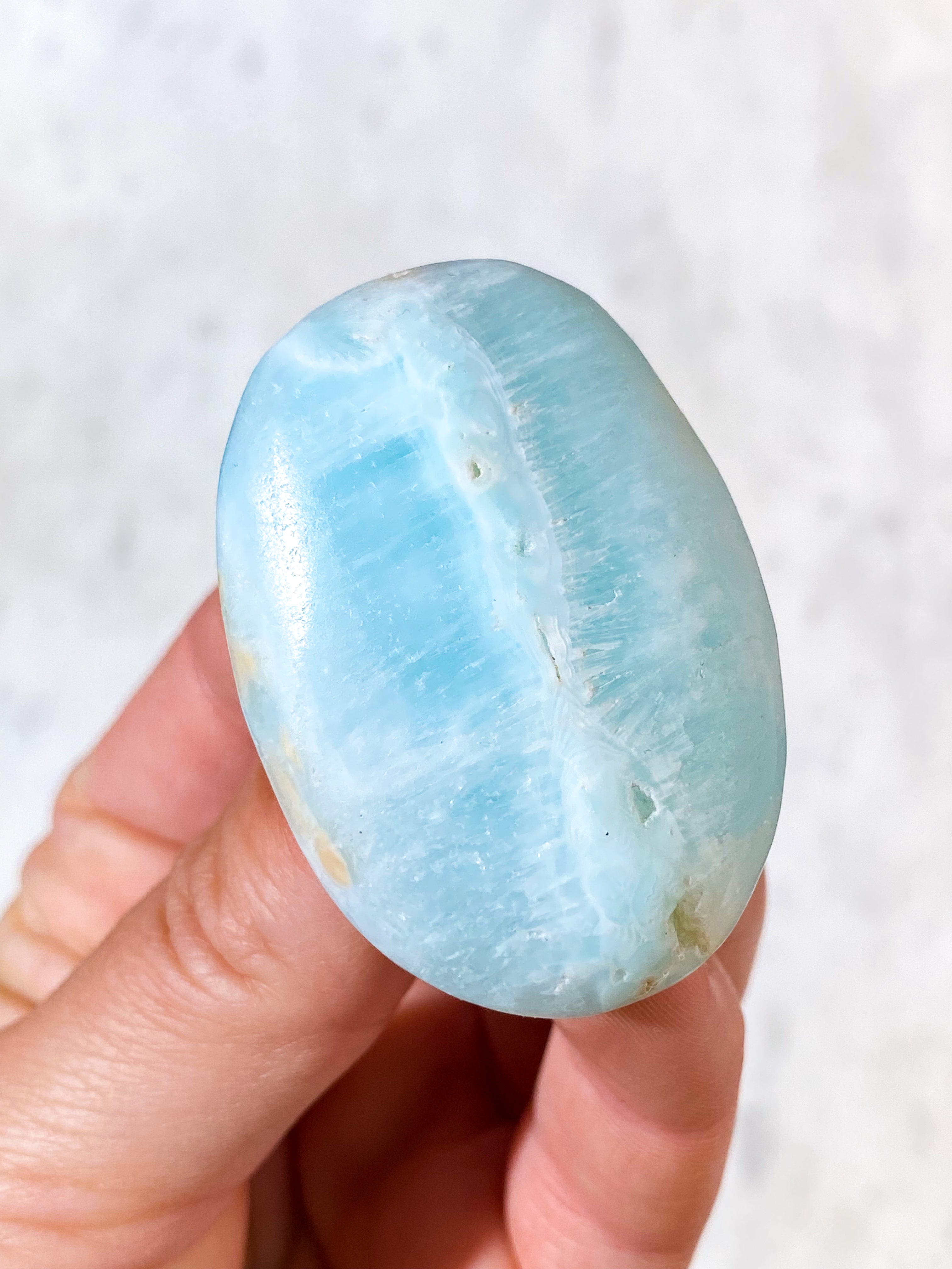 Caribisk Calcit Palmstone (Nr. 13)