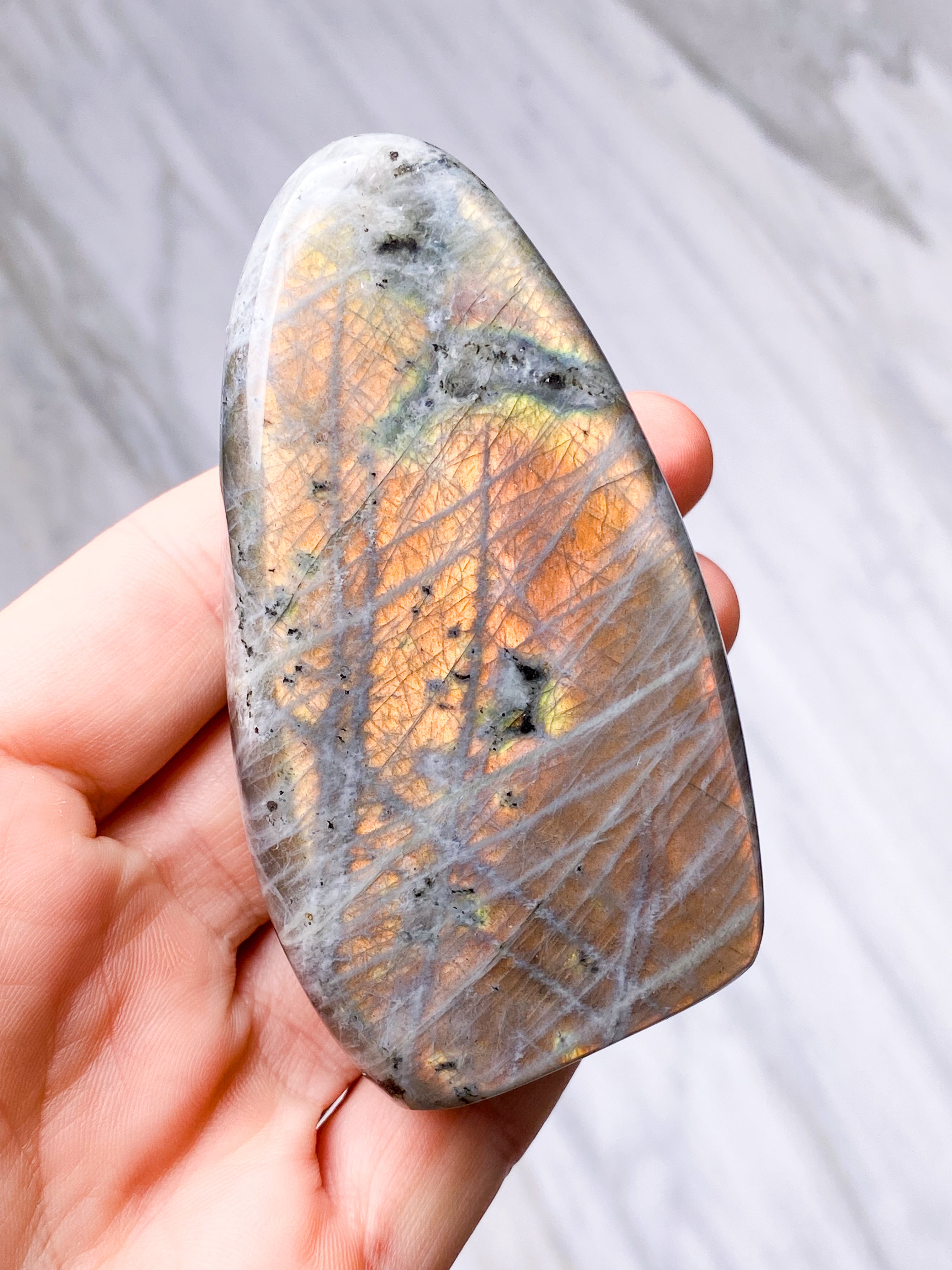 Guld labradorite hjärta