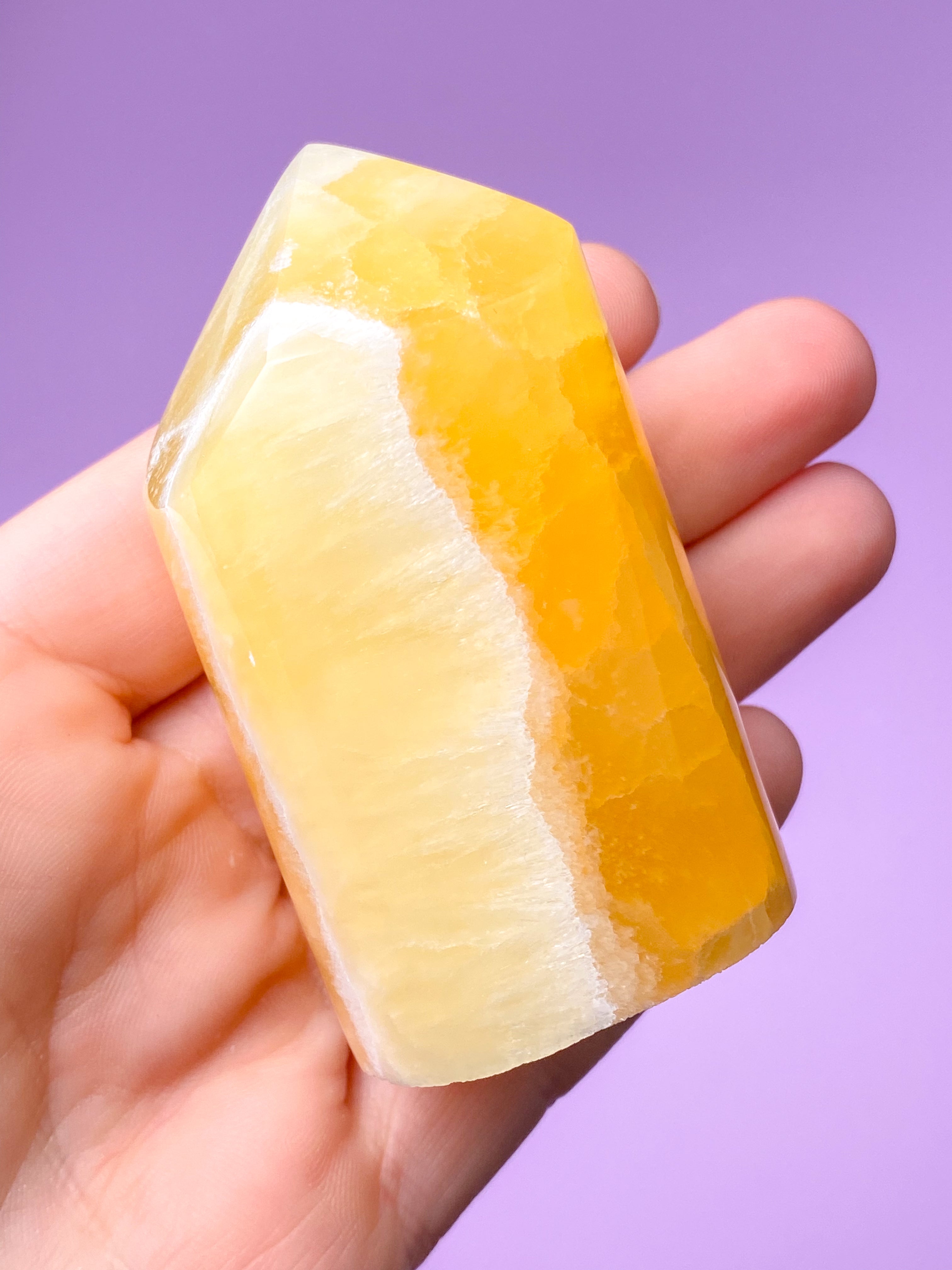 Honeycomb Calcit Tårn (Nr. 10)