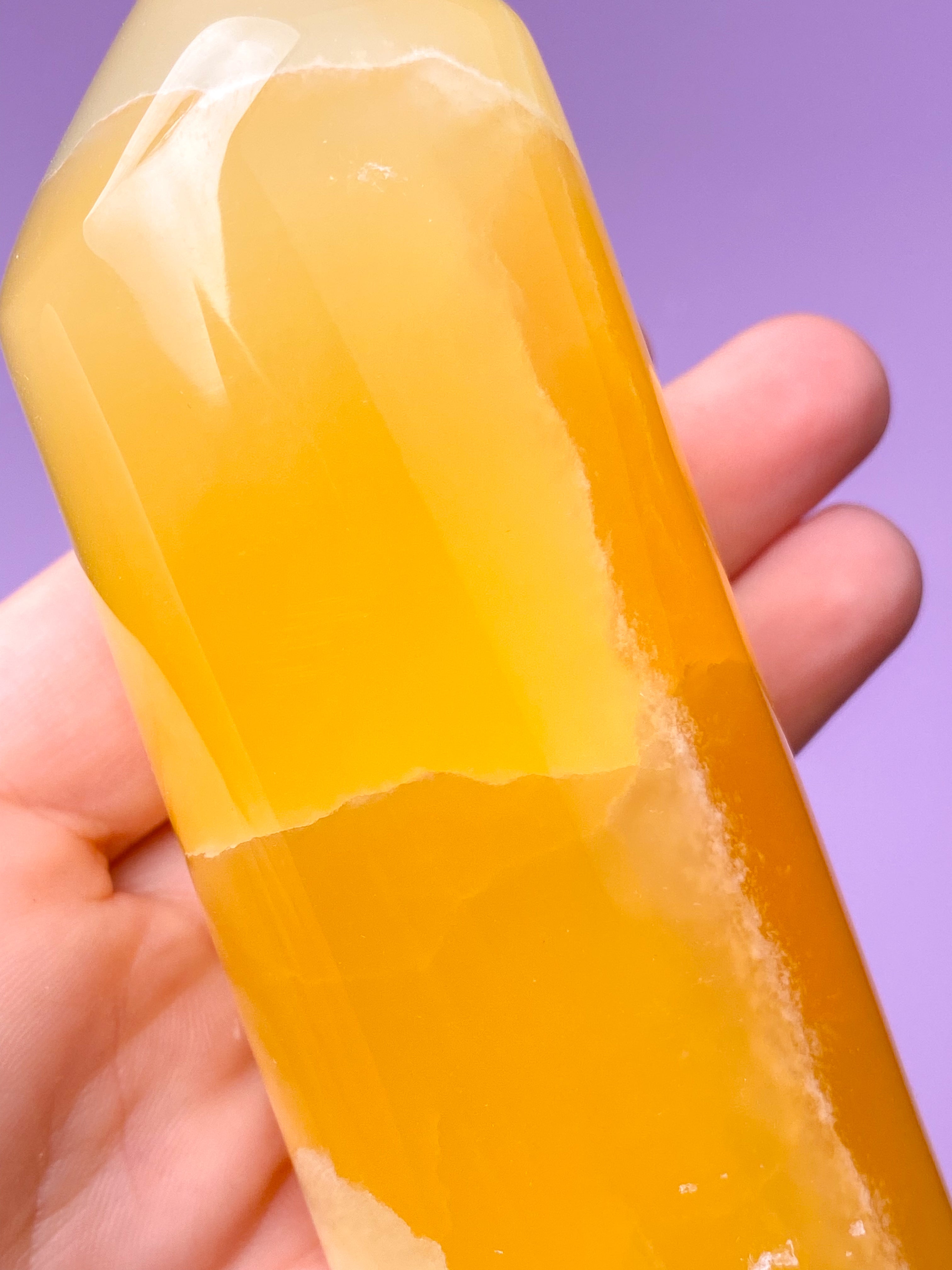 Honeycomb Calcit Tårn (Nr. 14)