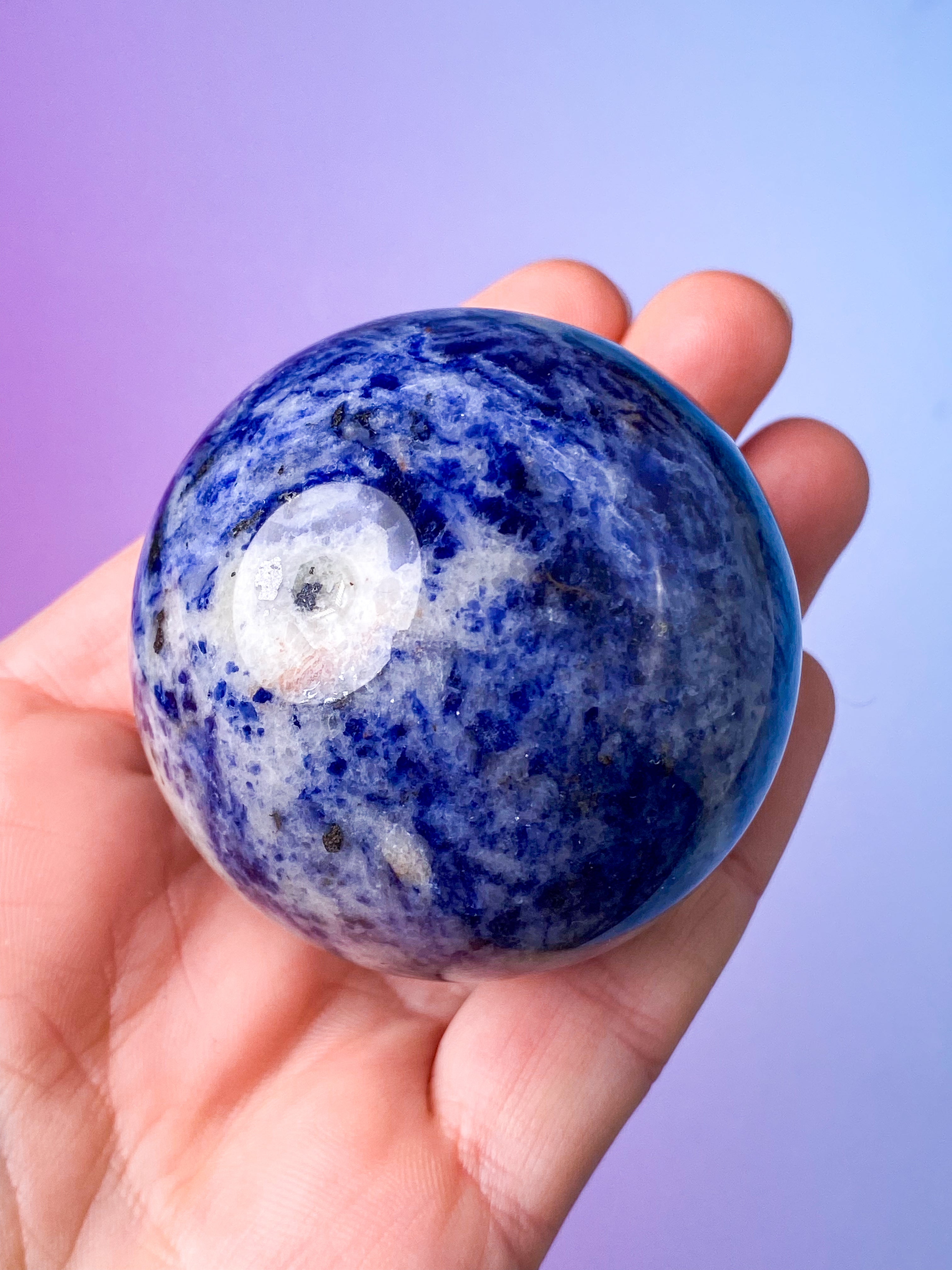 Sodalit Kugle (Nr. 8)