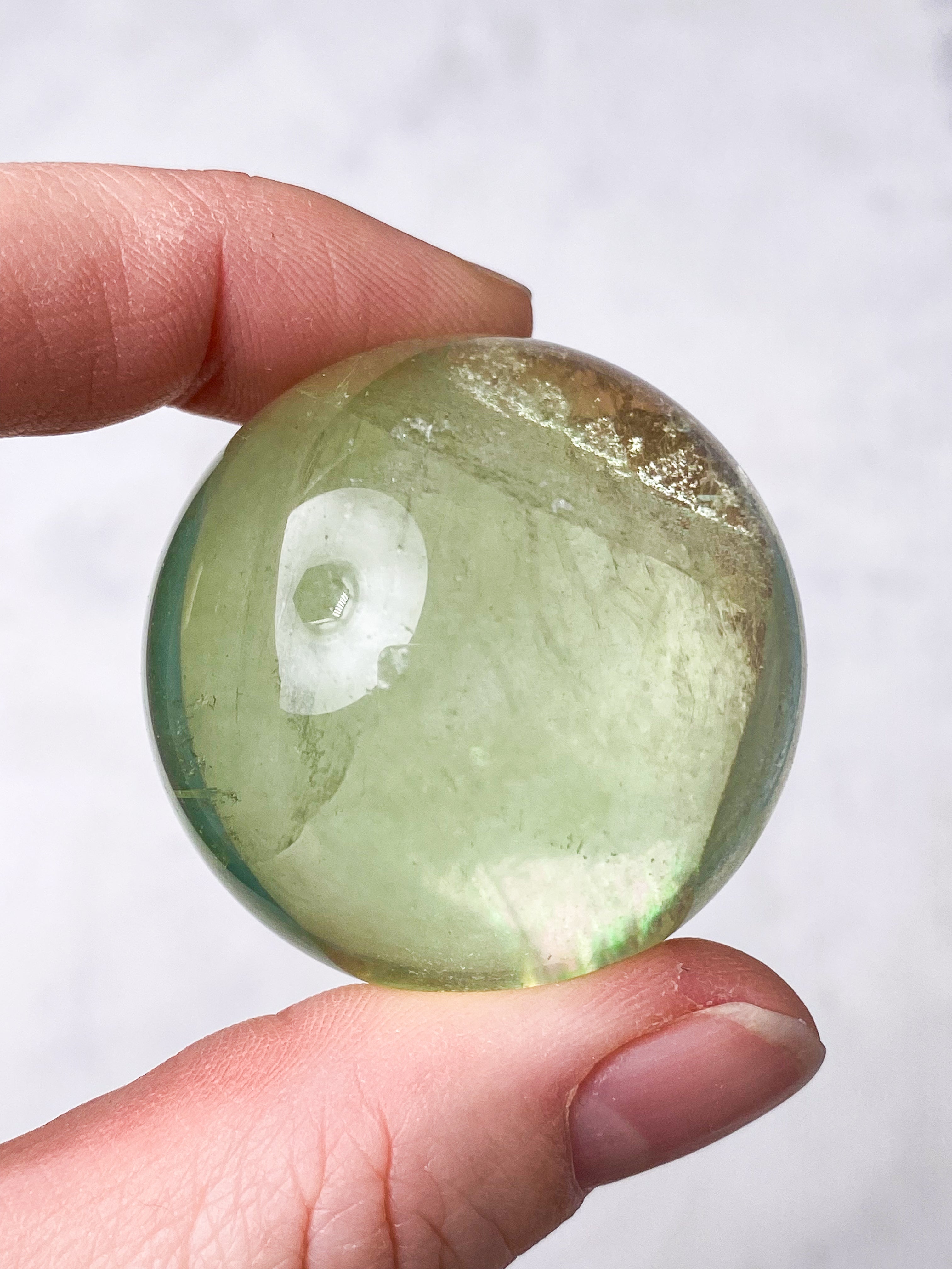 Regnbue Apple Green Fluorit Kugle (Nr. 5)