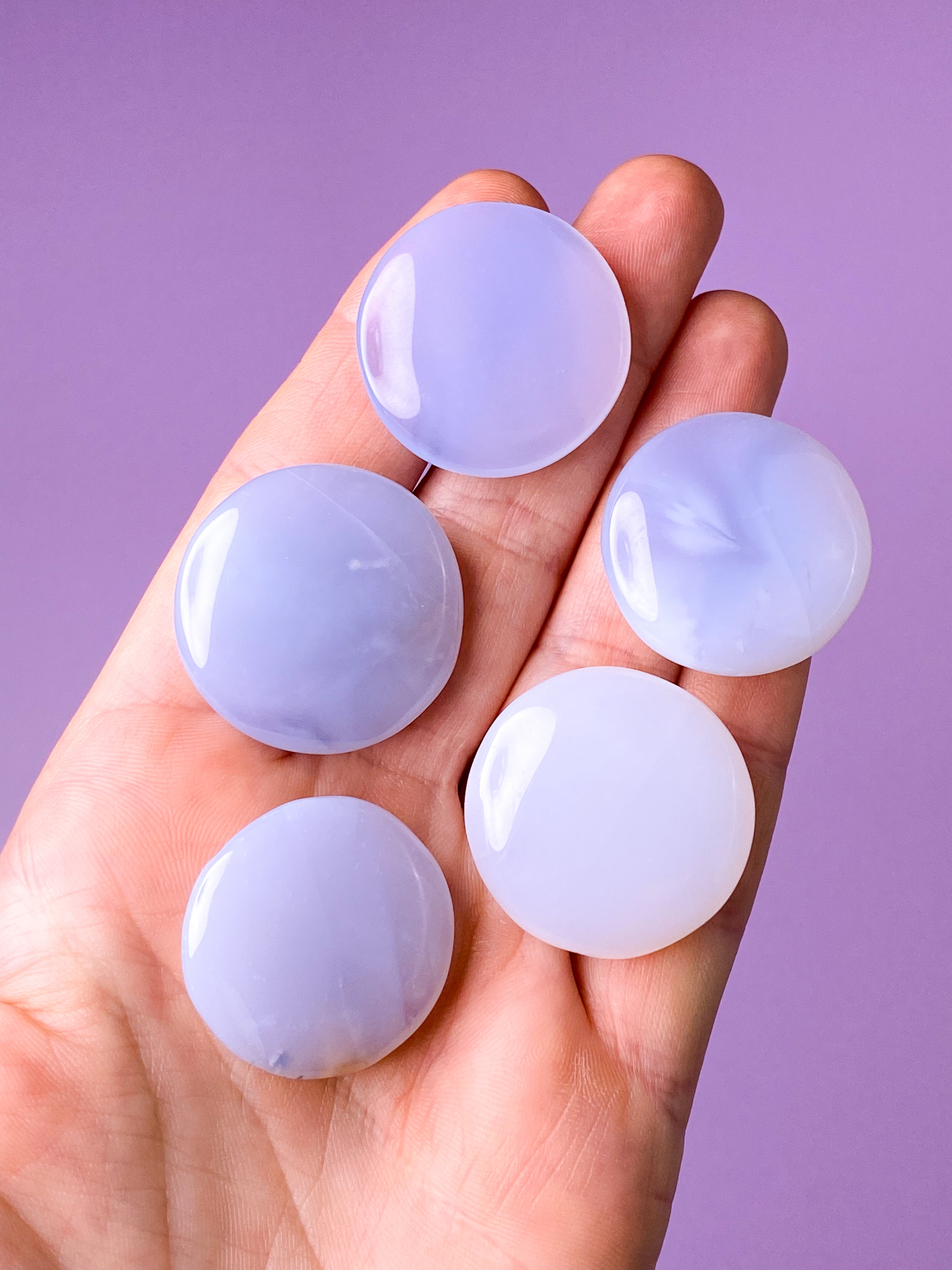 Blå Chalcedon Mini Disc (Flad Poleret Lommesten)