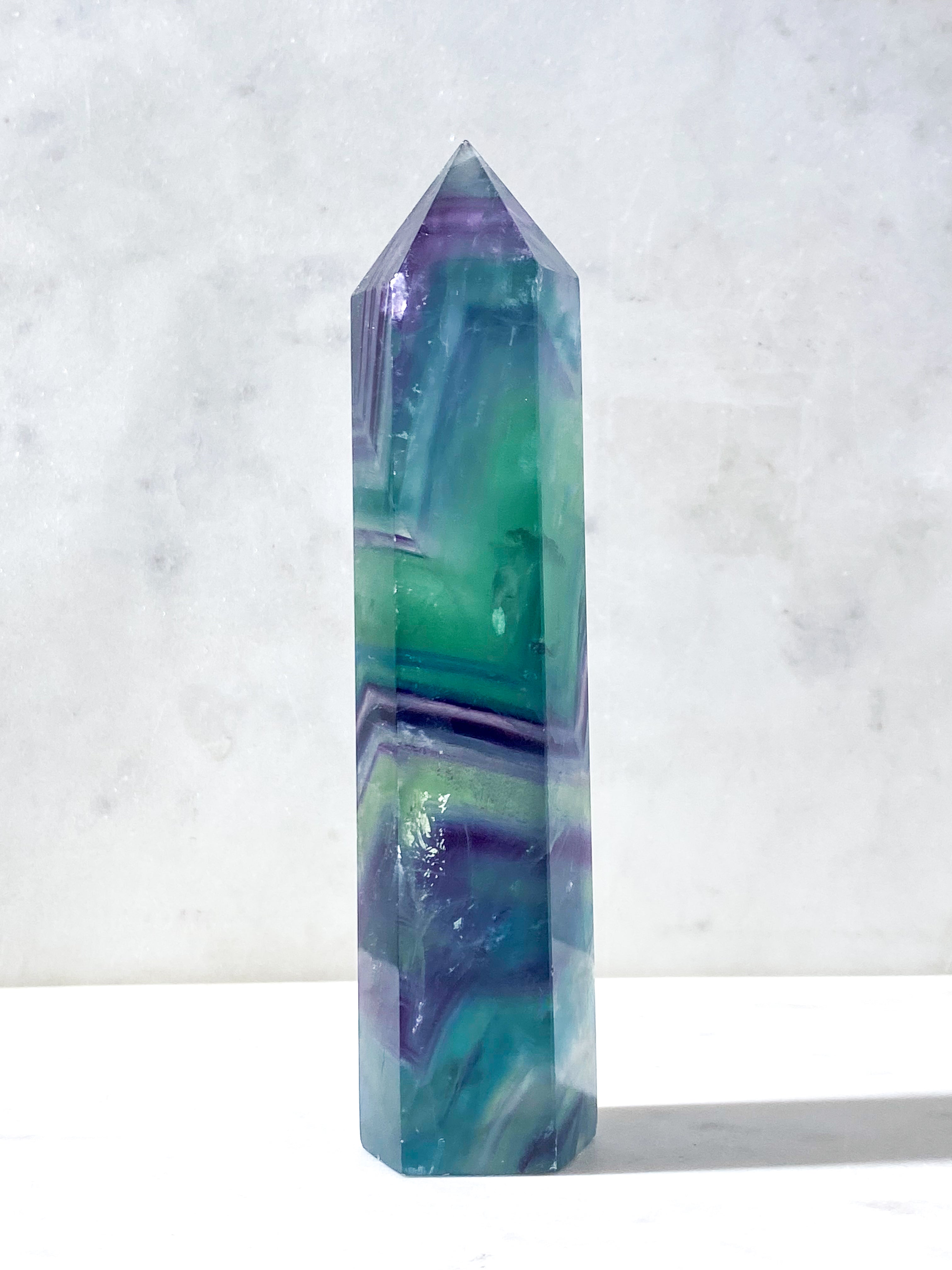 Kæmpe Regnbue Fluorit Tårn (Nr. 16)