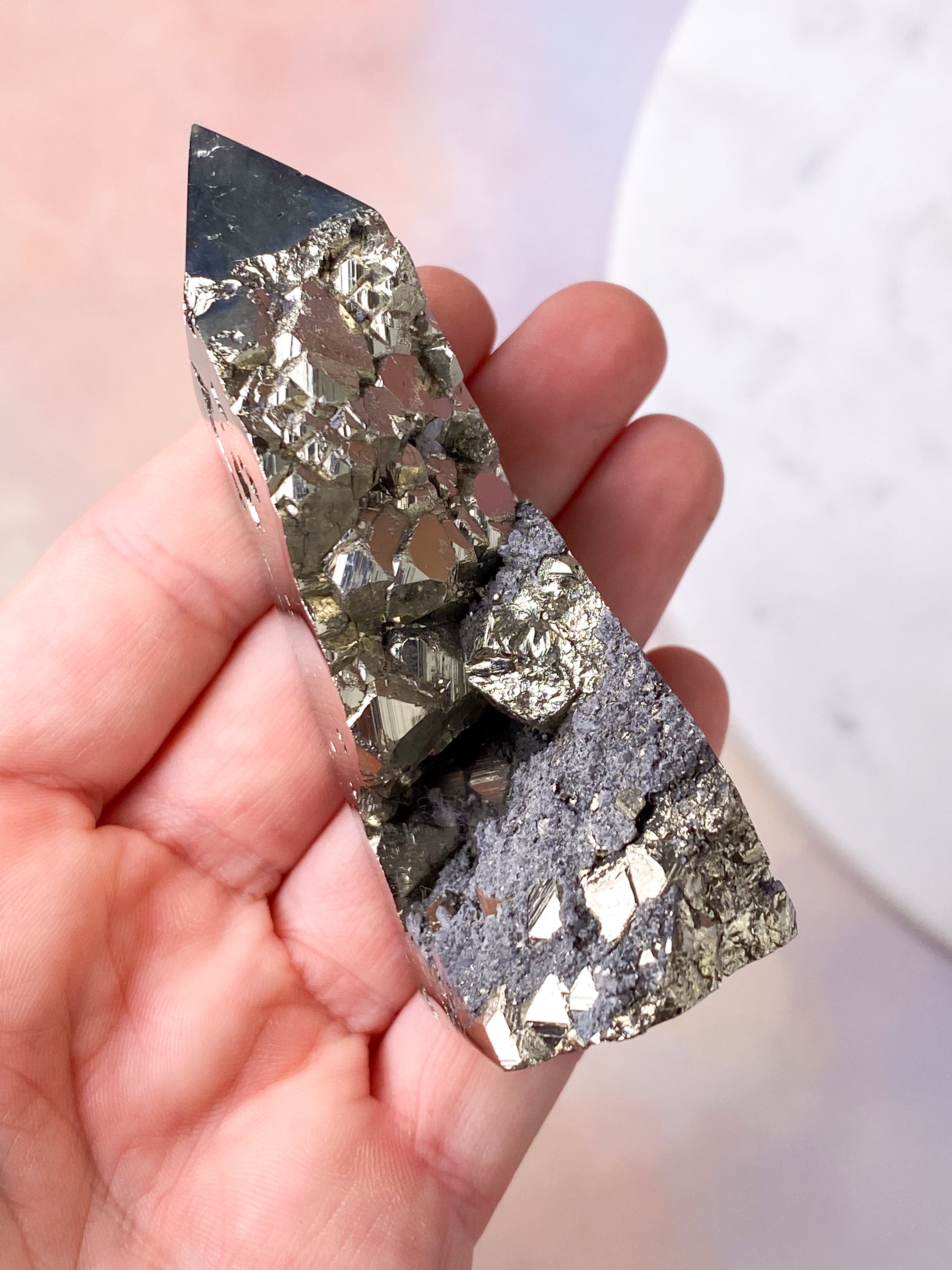 Druzy Pyrit Tårn (Nr. 8)