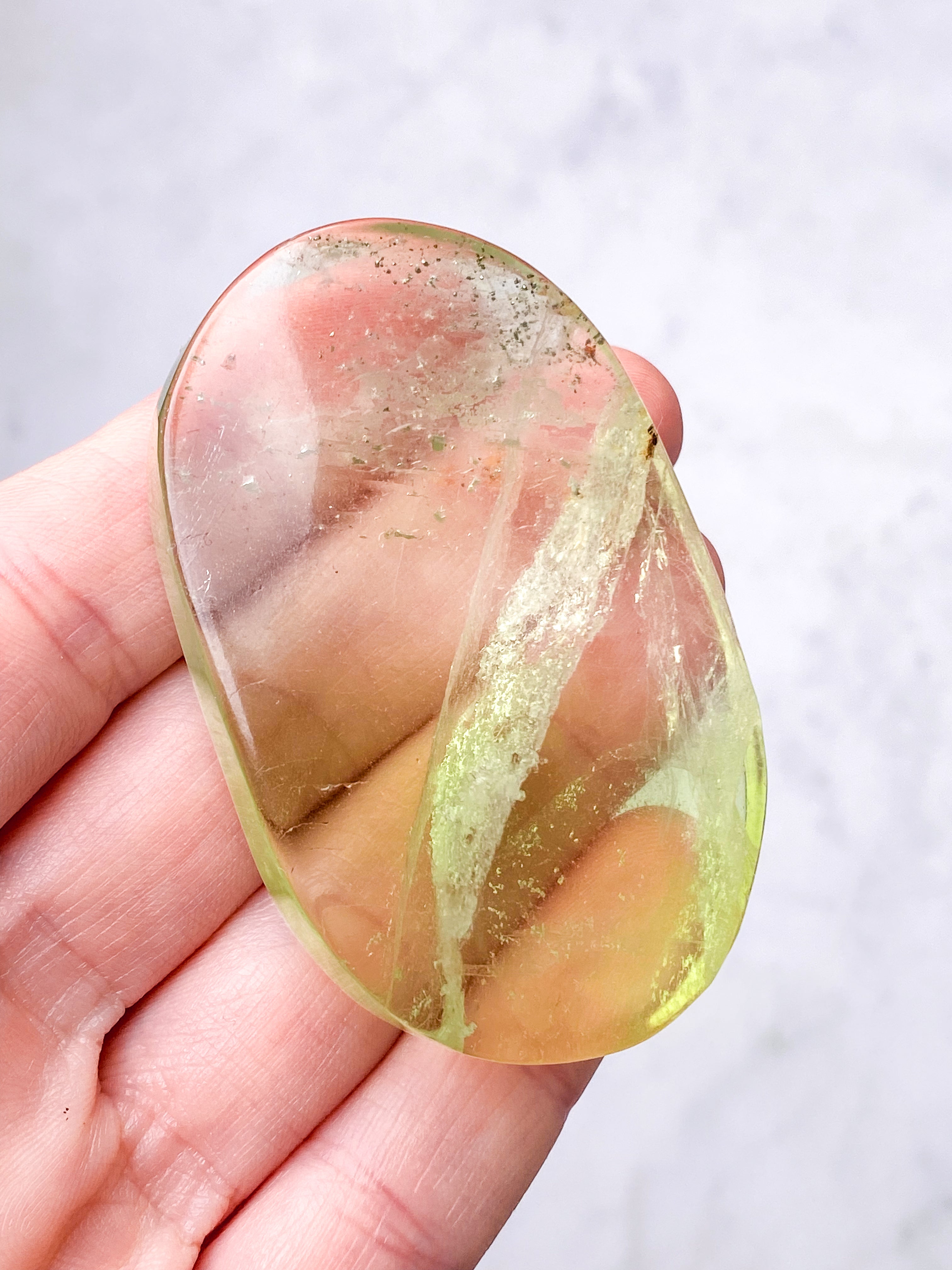 Green Apple Fluorit Palmstone (Nr. 13) (Eksklusiv)