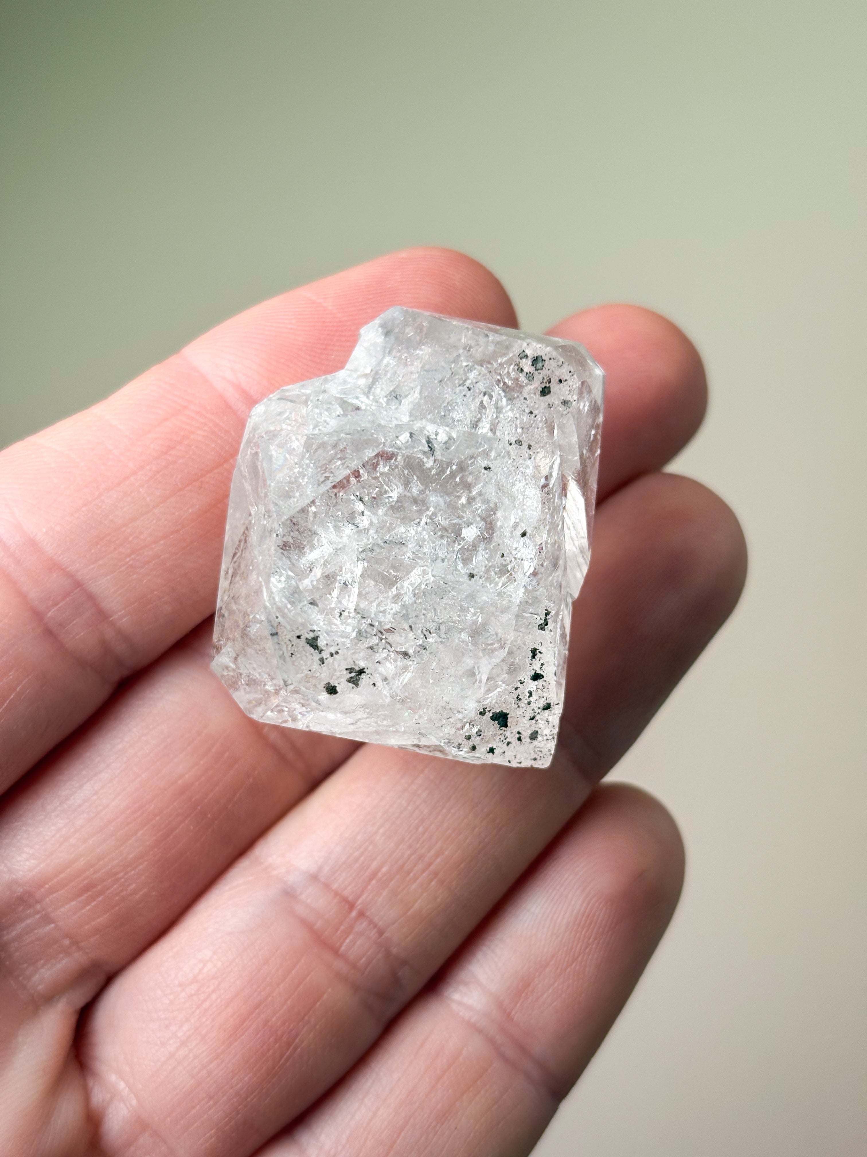 Herkimer Diamond (No. 4) Exclusive Quality