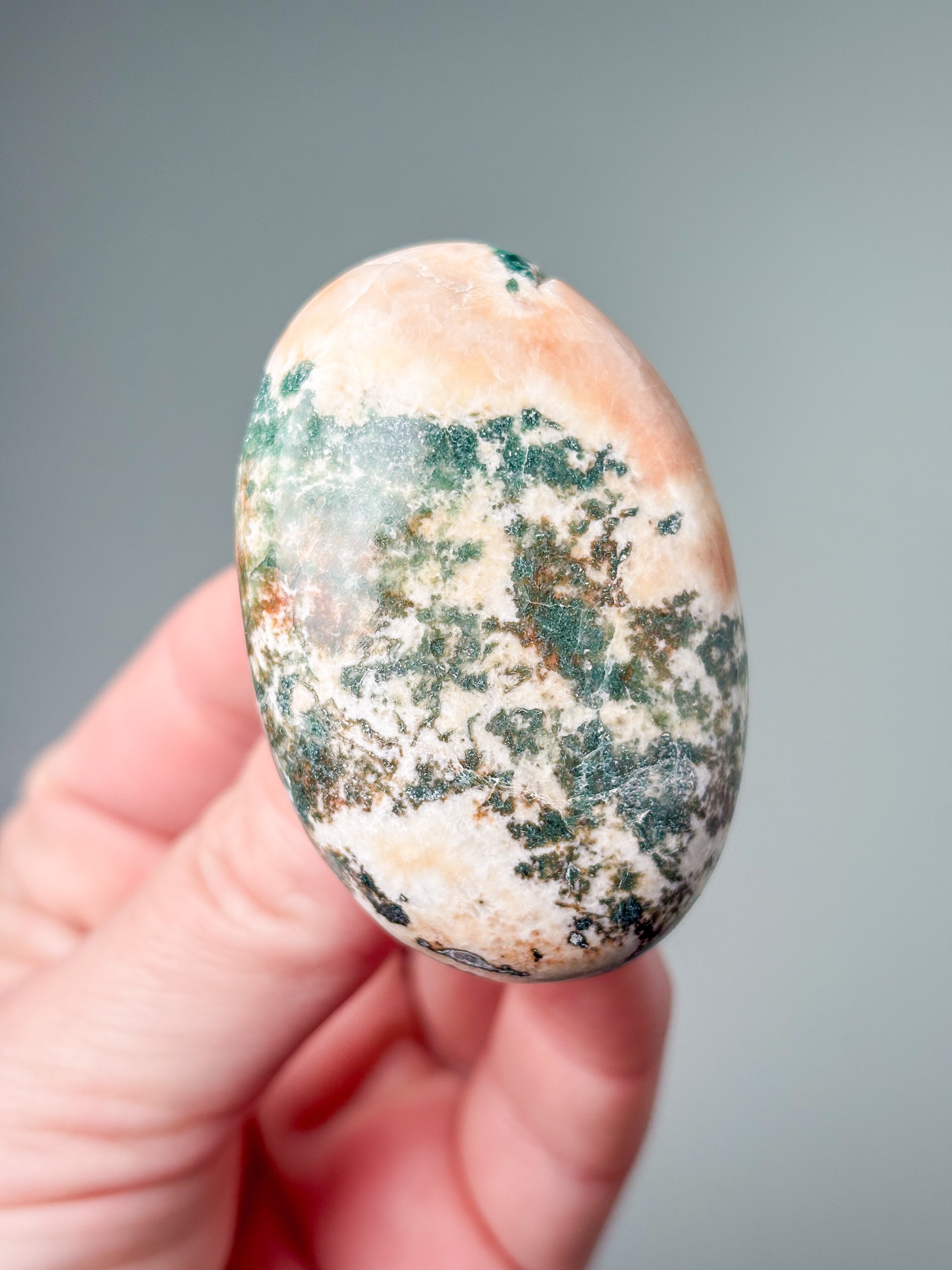Green Heulandite Palmstone (No. 1)
