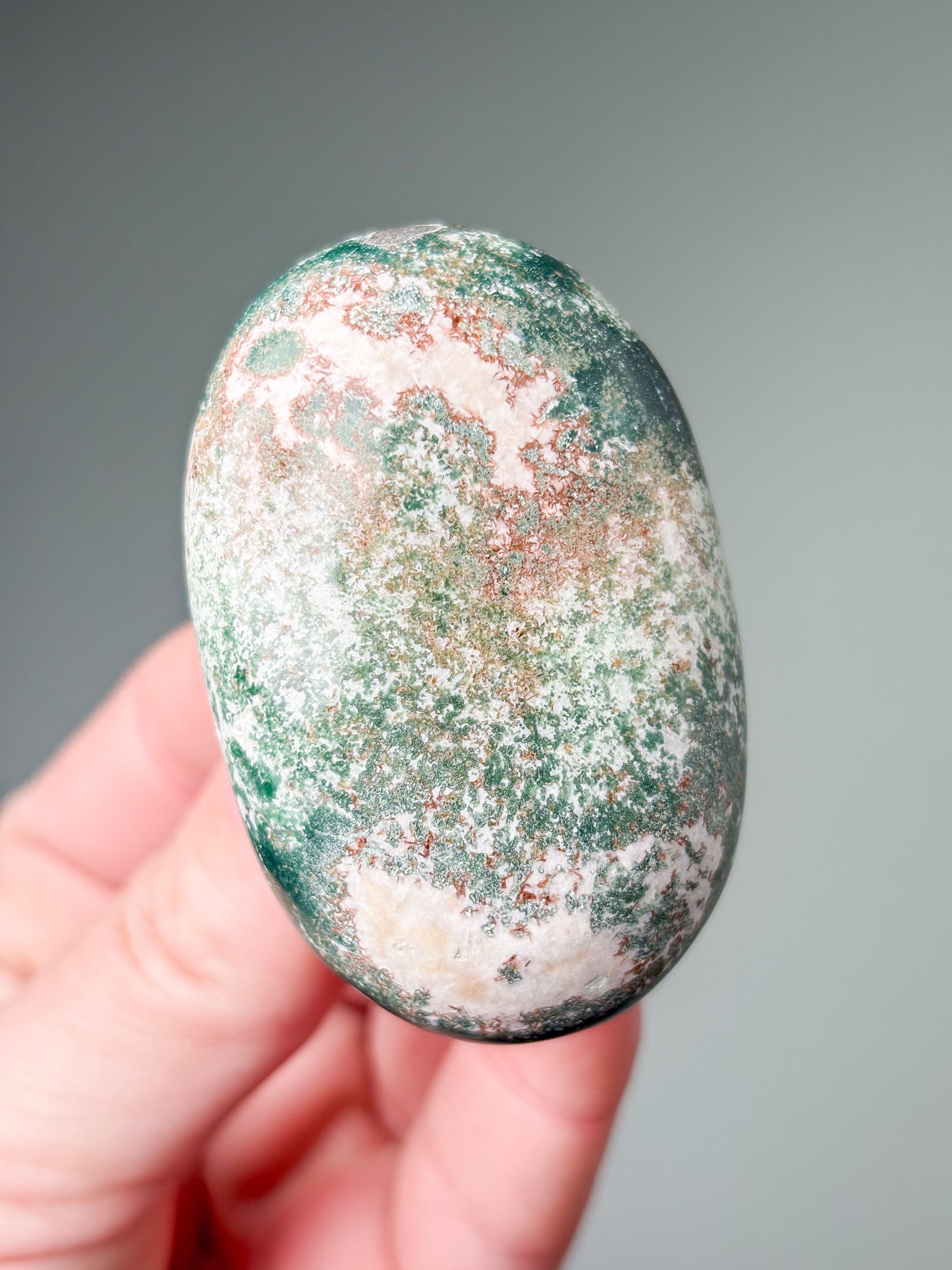 Green Heulandite Palmstone (No. 7)