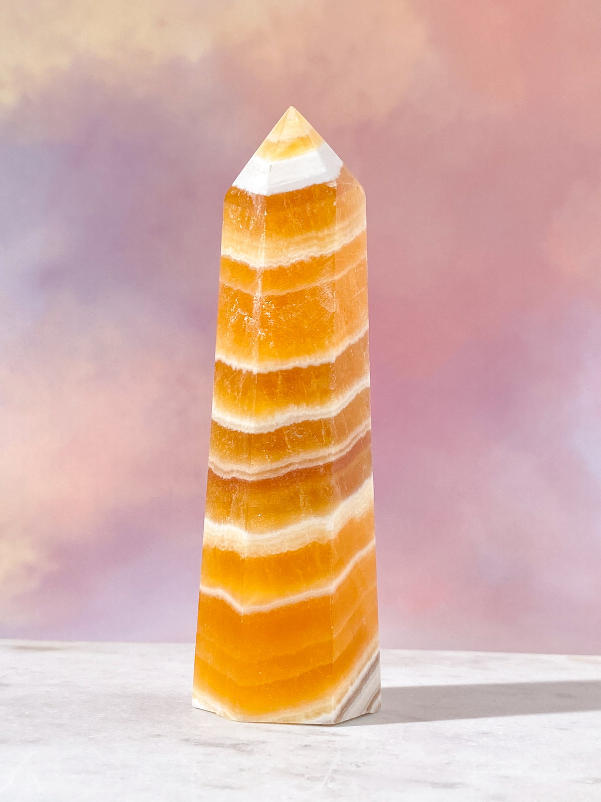 Orange Calcit Tårn Med Bånd (Nr. 2)